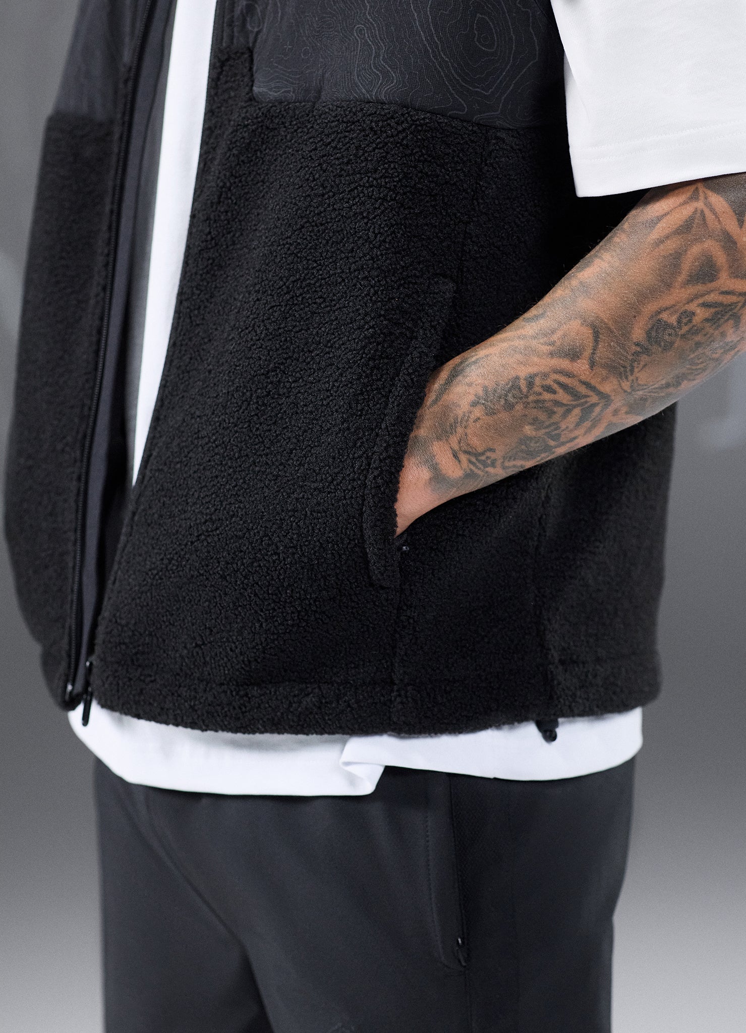 Gym King Rebellion Response Borg Gilet - Black