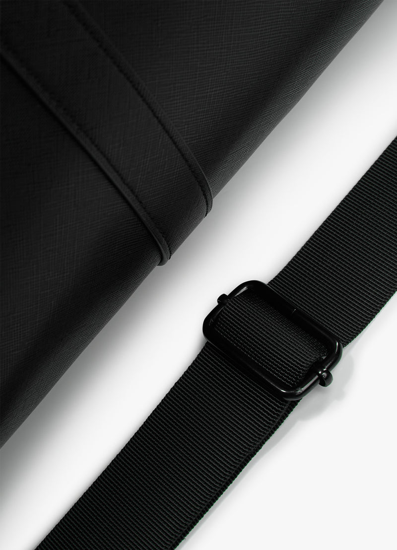 Gym King Debossed Holdall - Black