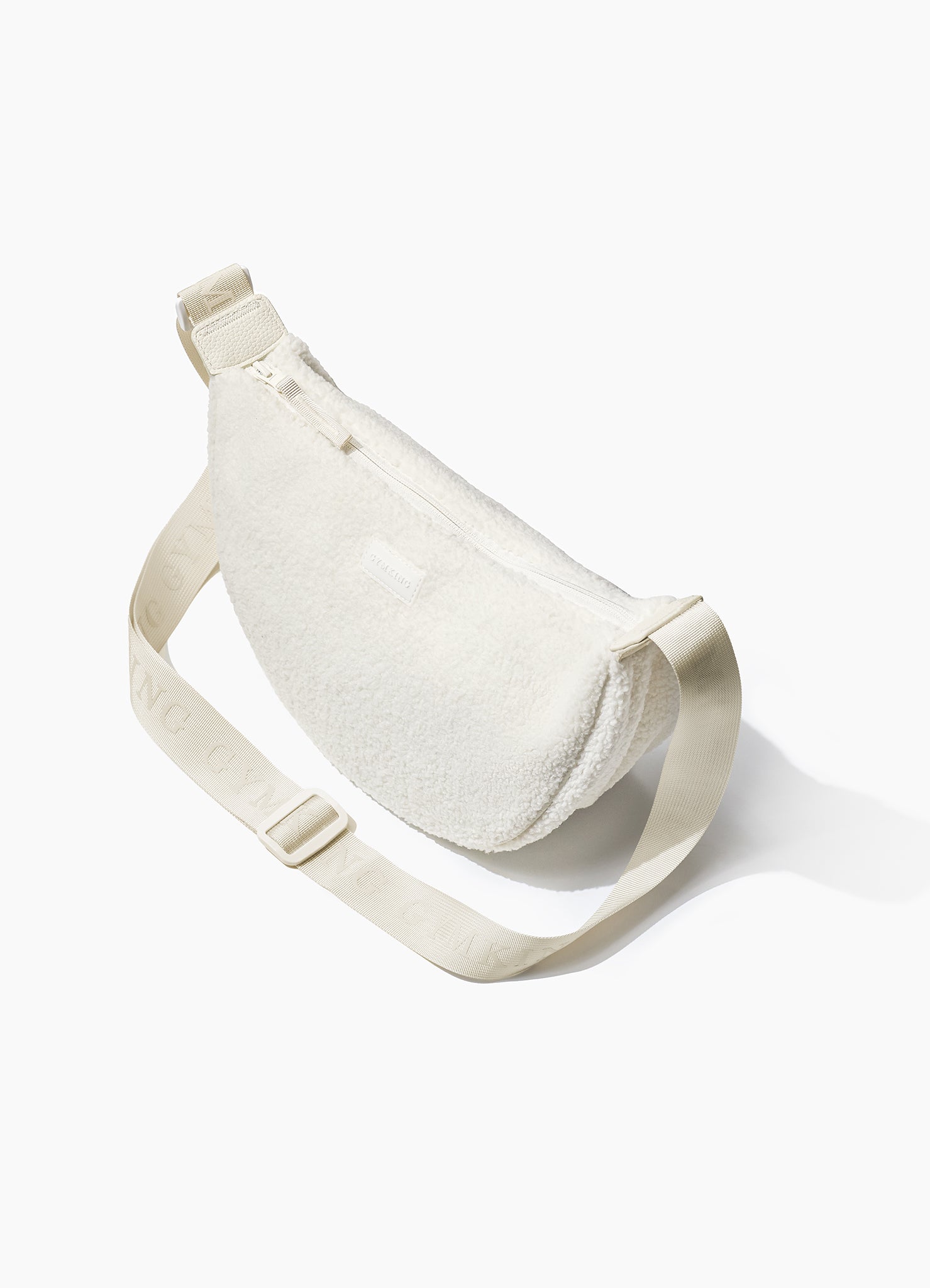 Gym King Rounded Borg Cross Body Bag - Cream