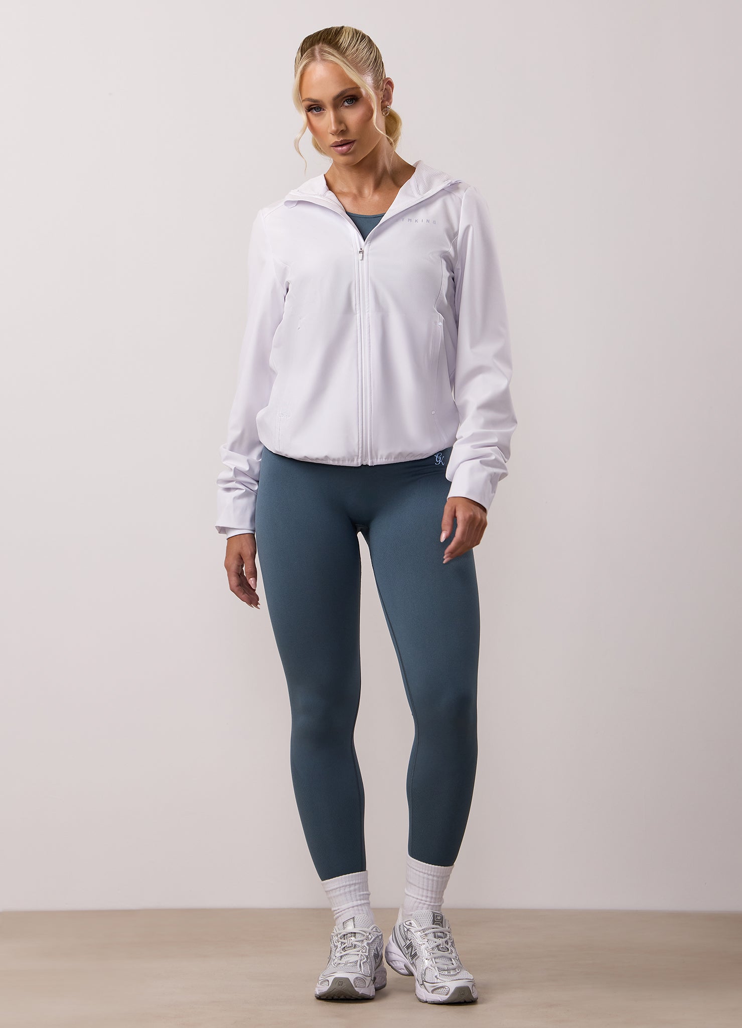 Gym King Adapt Windbreaker - White