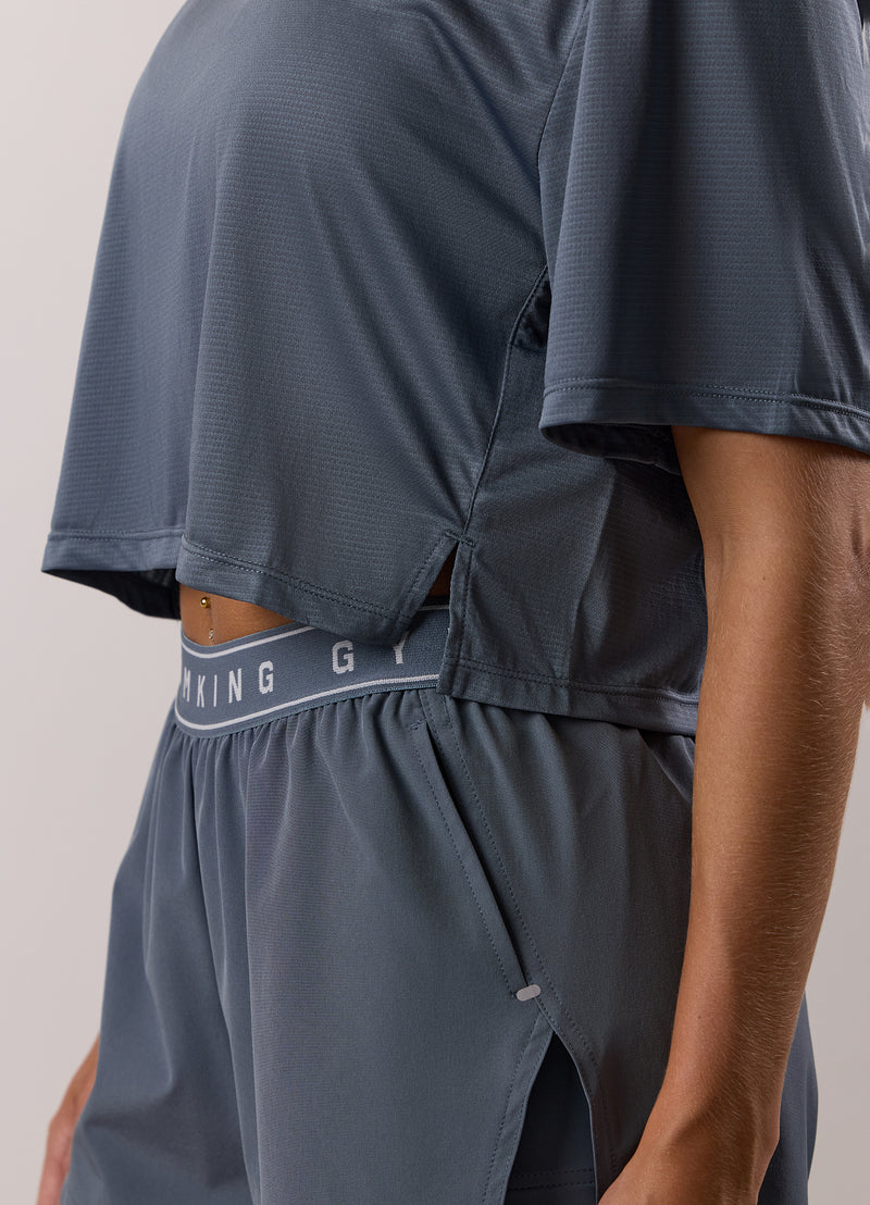 Gym King Adapt Crop Tee - Storm Blue