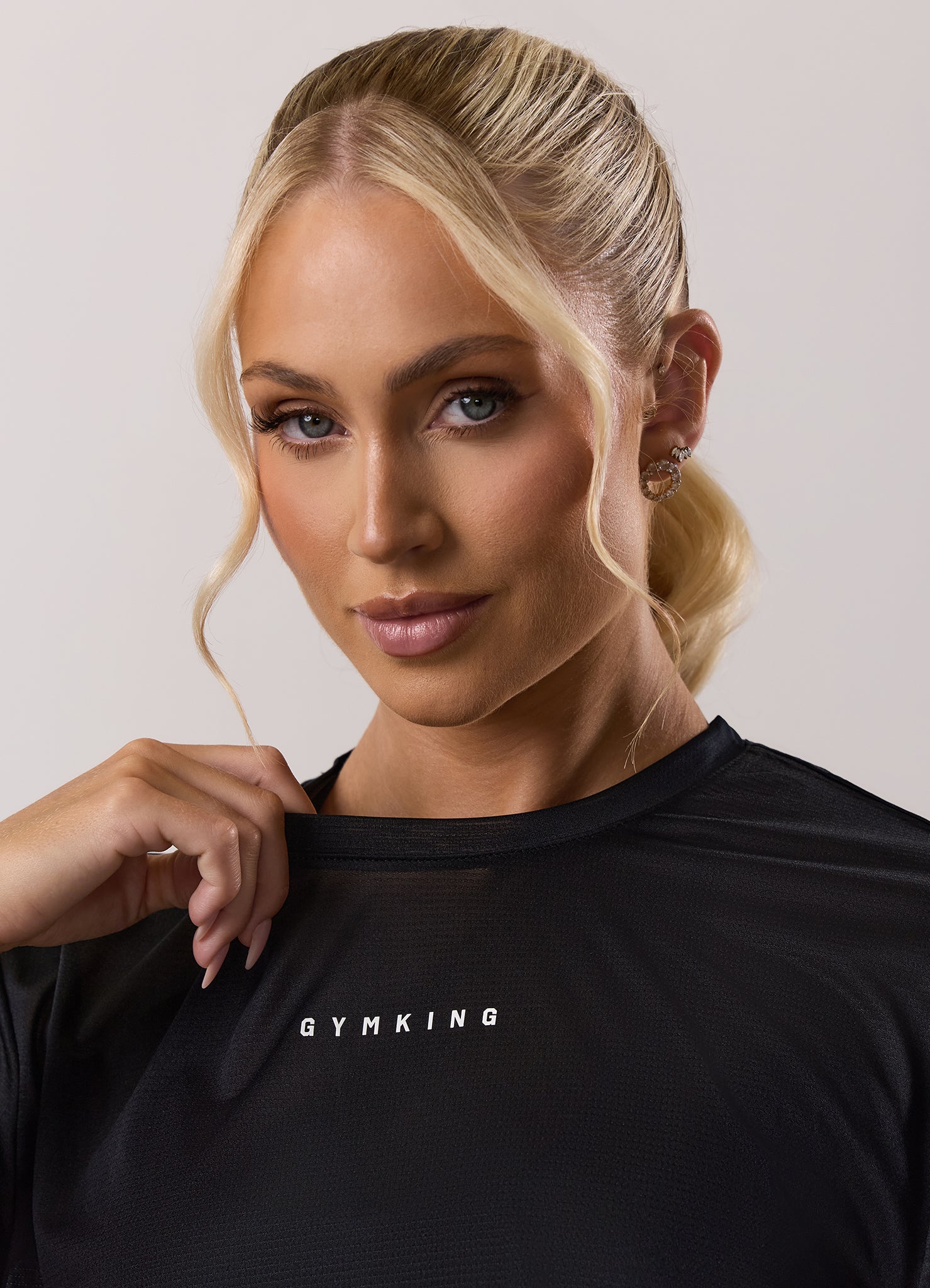 Gym King Adapt Crop Tee - Black