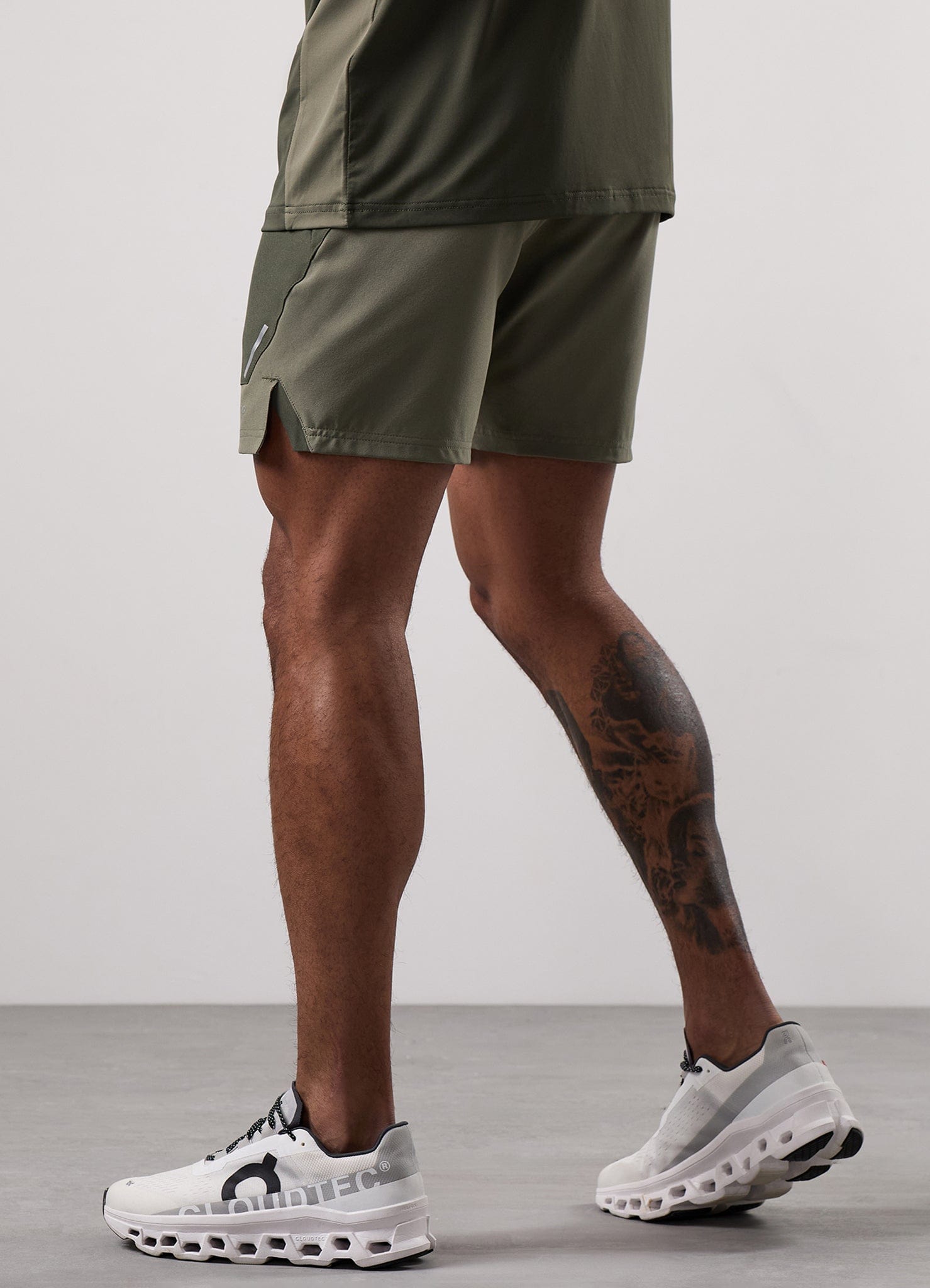 Gym King Advance 6" Short - Khaki Multi
