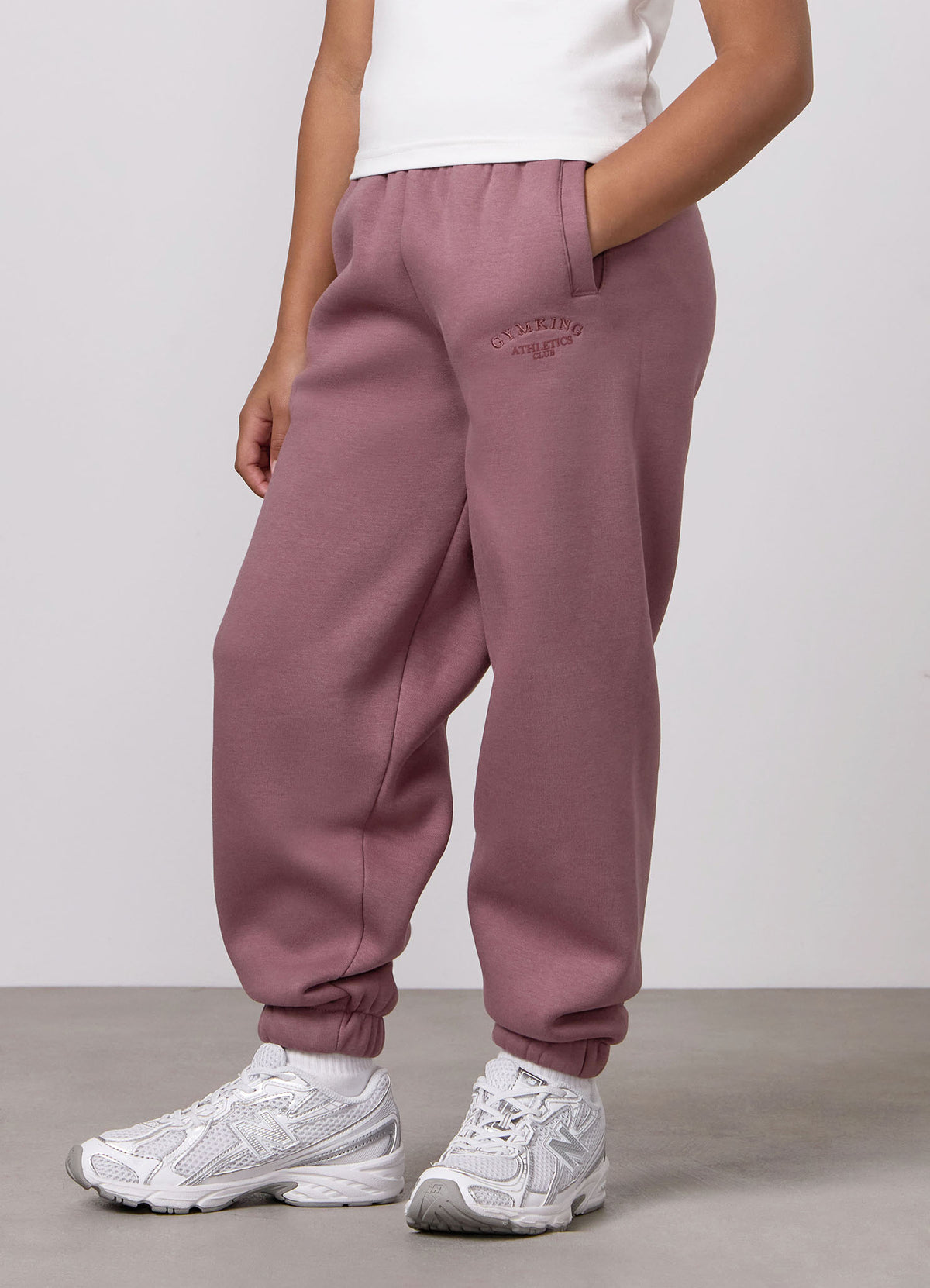 Gym King Older Kids Athletics Club Relaxed Jogger - Brown Plum