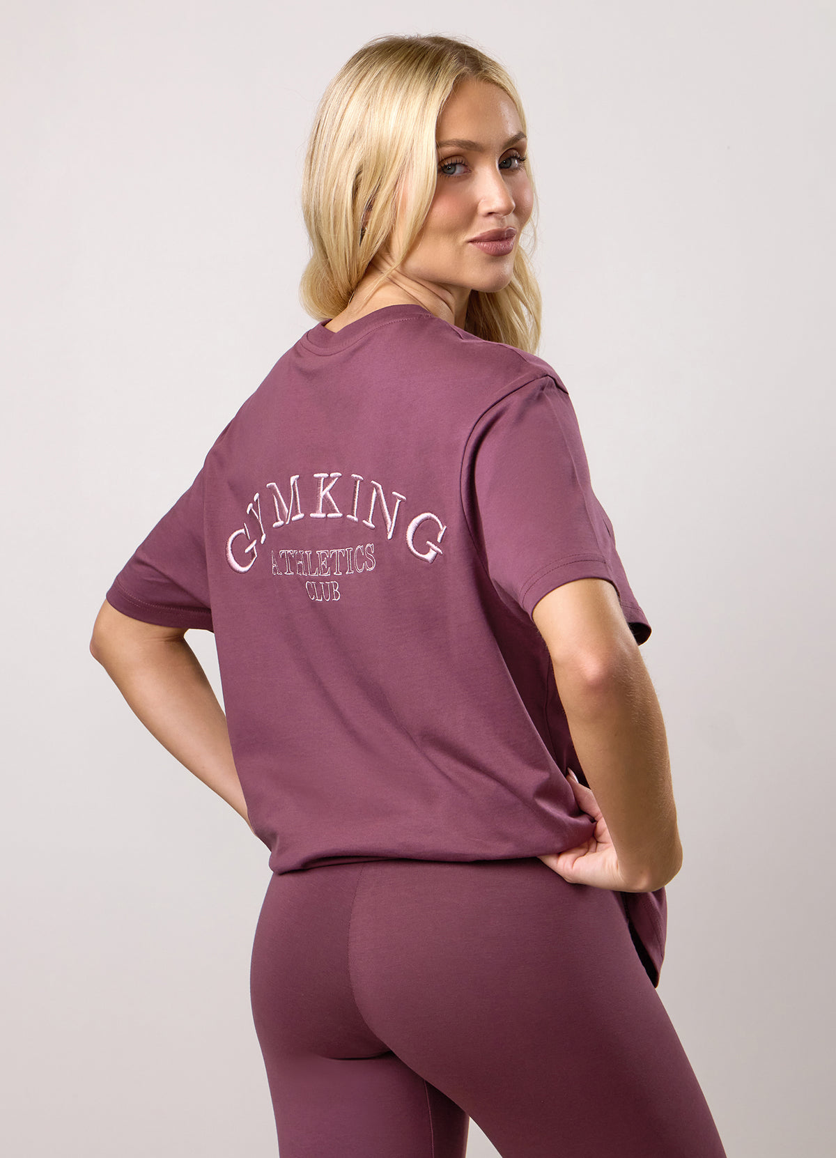 Gym King Athletics Club Boyfriend T-Shirt - Mulberry