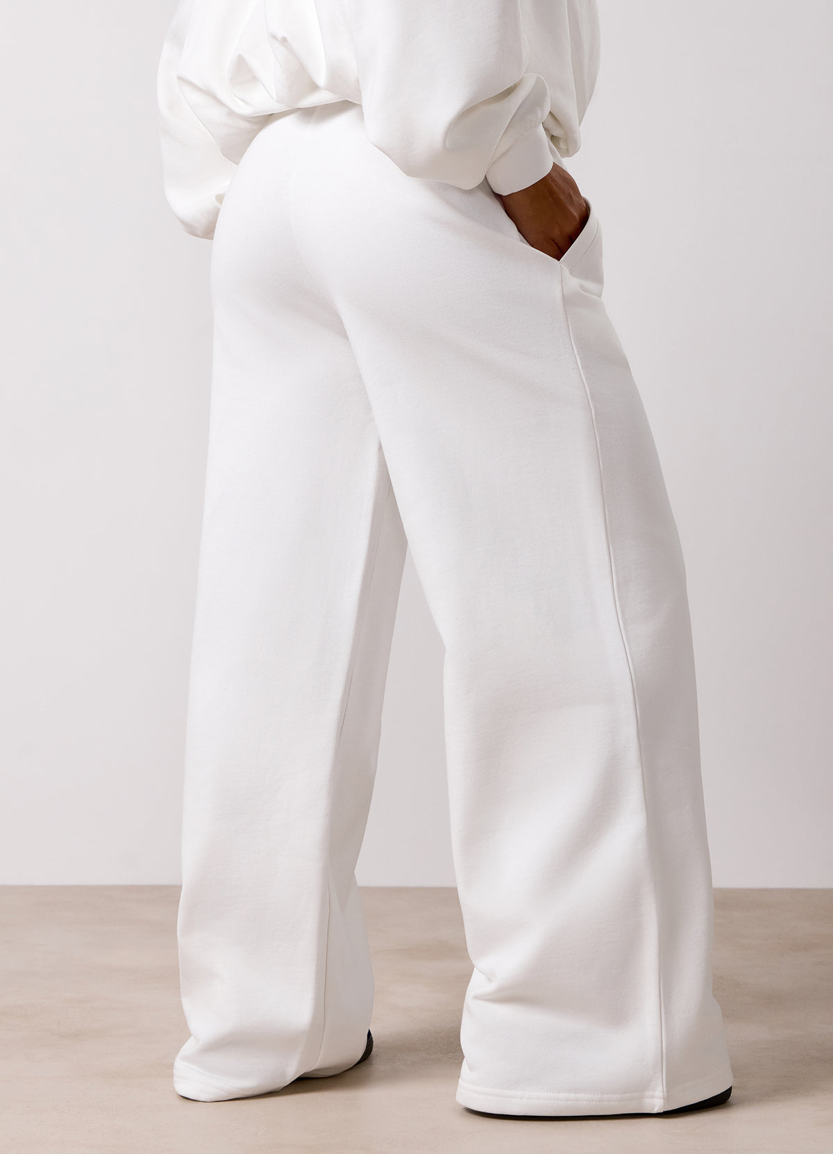 Gym King Aura Straight Leg Jogger - Cream
