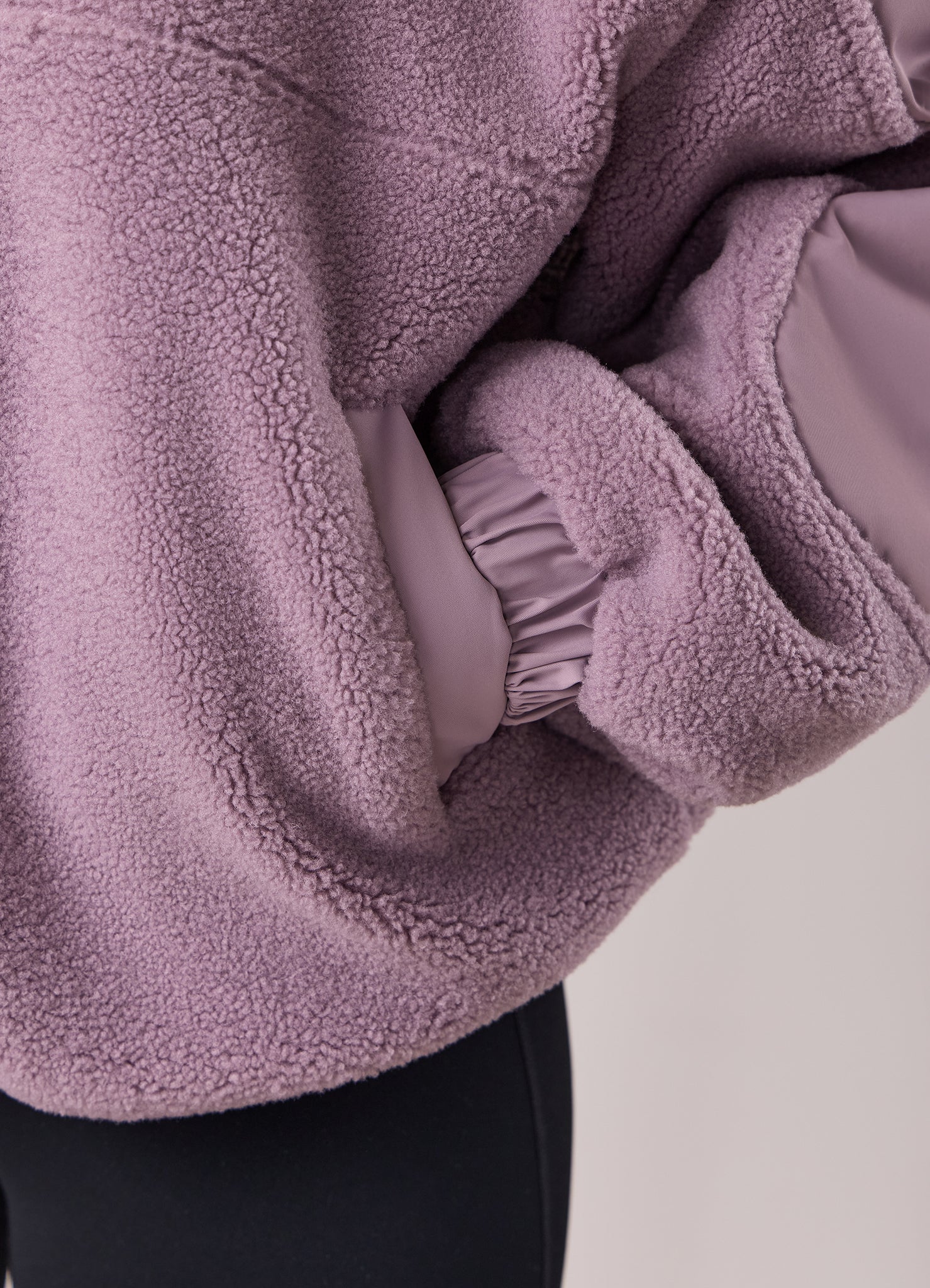 Gym King Borg/Woven Jacket - Purple Fog