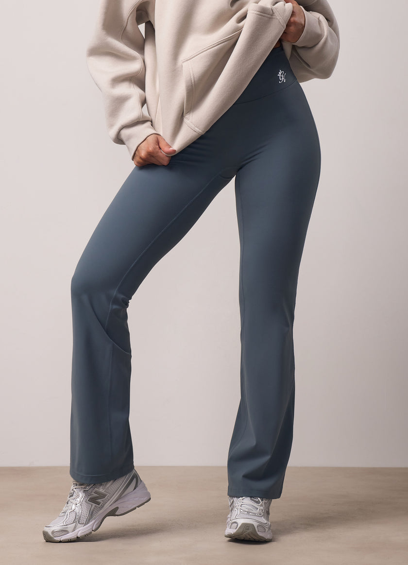 365 Flared Yoga Legging - Storm Blue