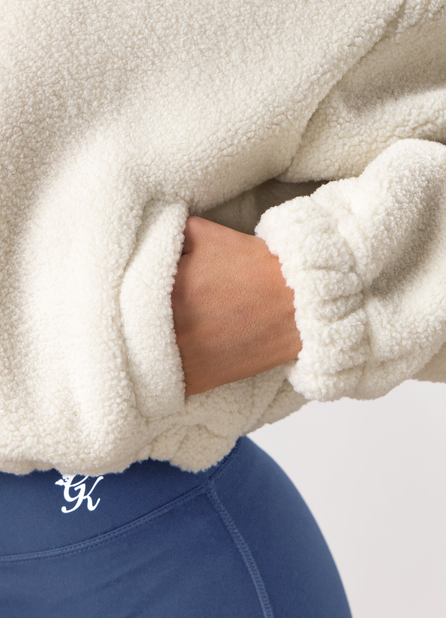 Gym King Linear Cropped Borg Full Zip - Cream