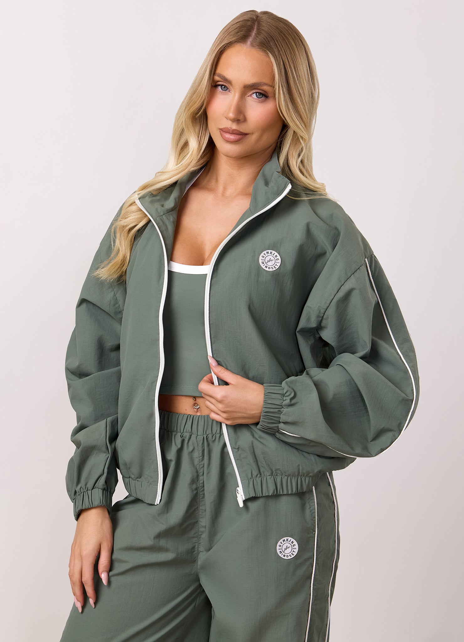 Gym King Composure Woven Jacket - Fern