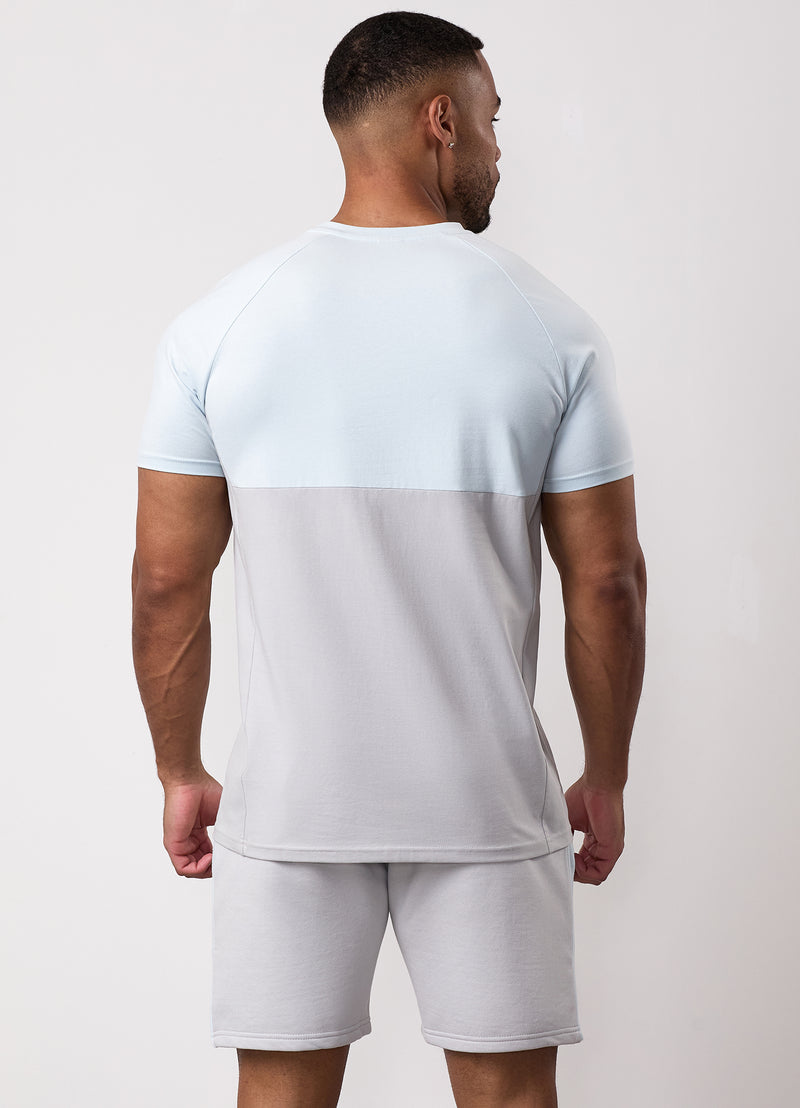 Gym King Contrast Panel Tee - Light Grey/Sky Blue