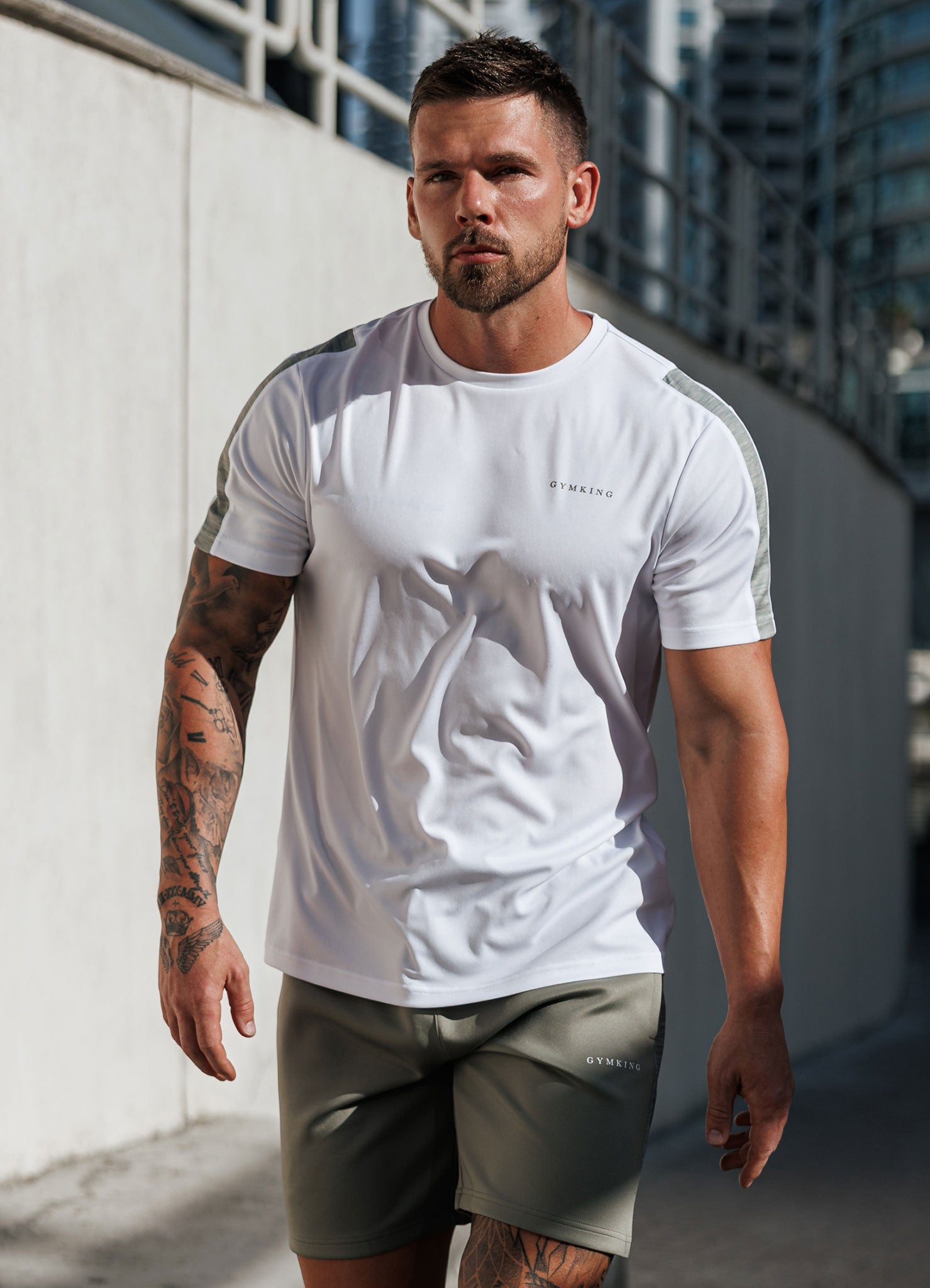 Gym King Core Plus Poly 2.0 Tee - White/Soft Khaki