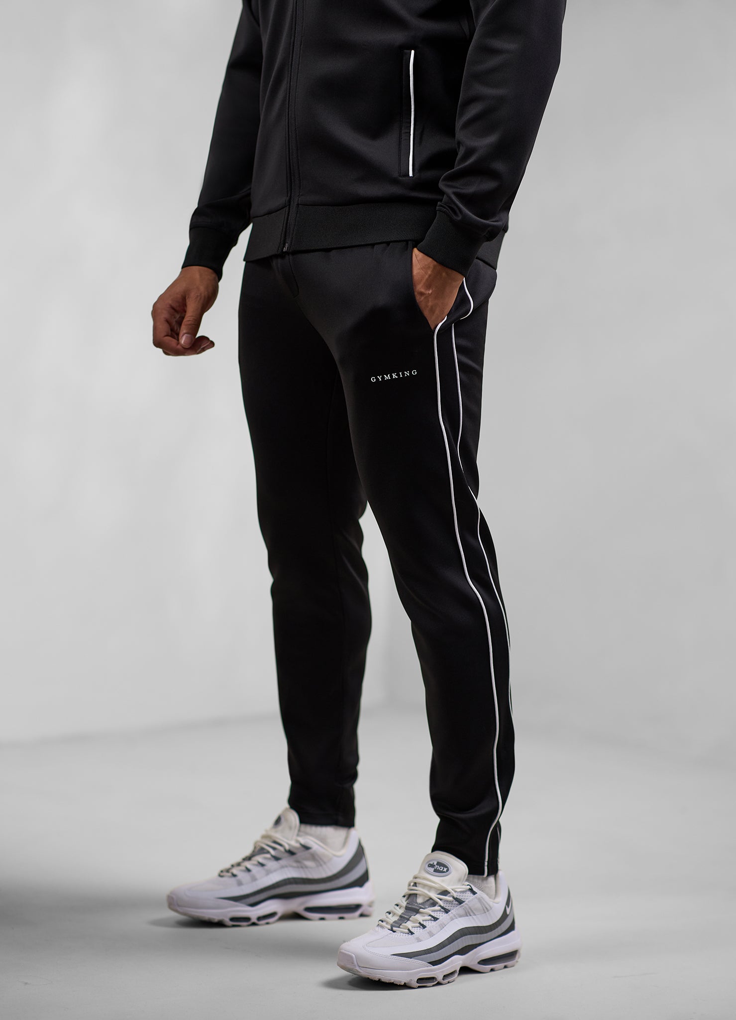 Gym King Core Piped Tapered Leg Jogger - Black