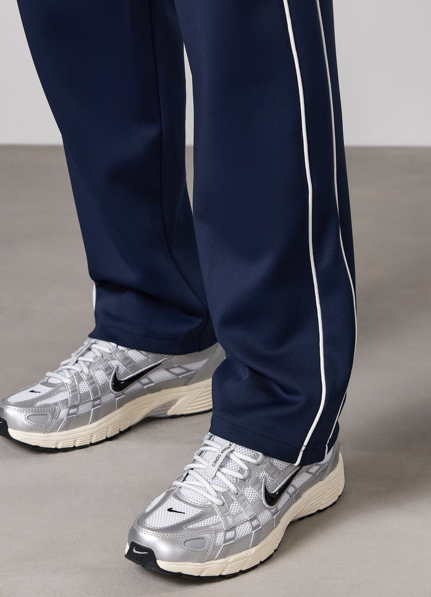 Gym King Core Piped Straight Leg Jogger - Navy