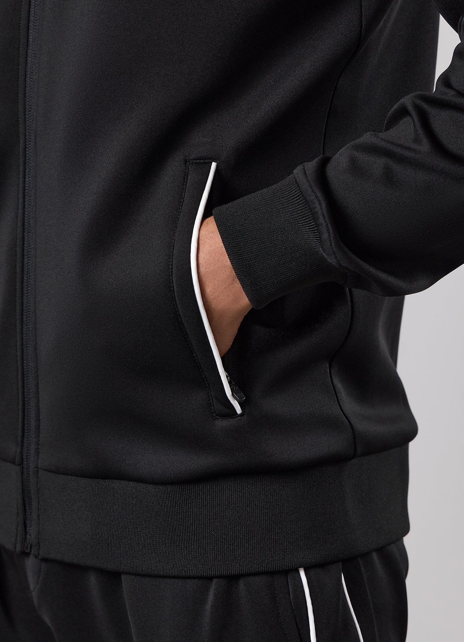 Gym King Core Piped Full Zip Hood - Black