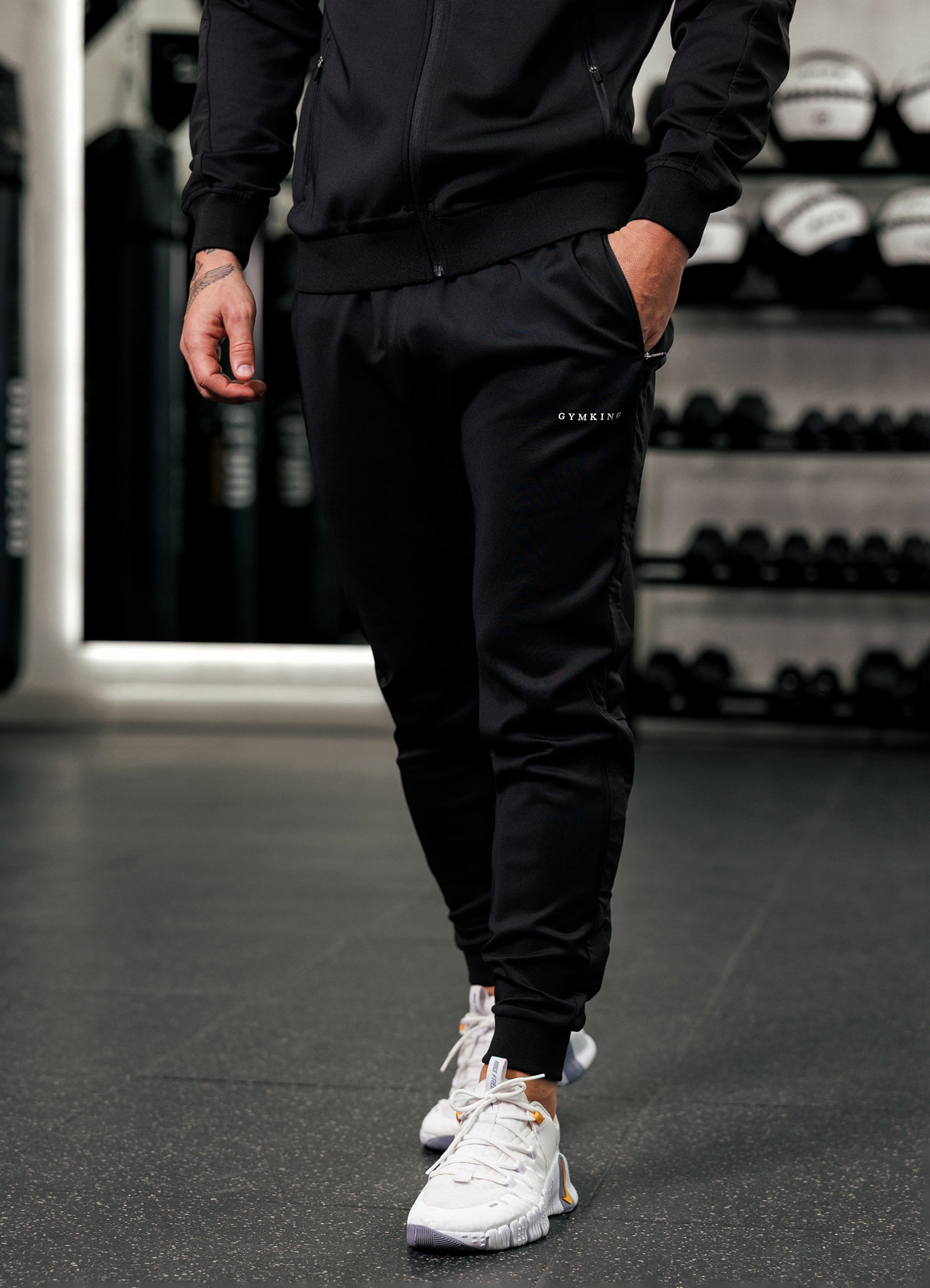 Gym King Core Plus Panel Jogger - Black