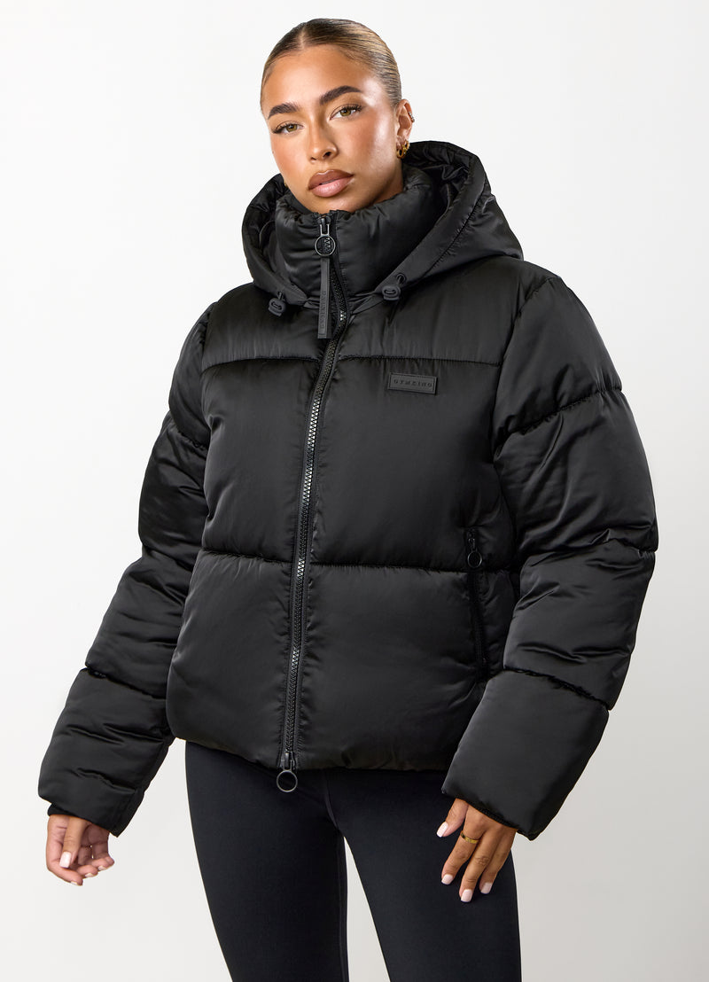 Gym King Cropped Padded Jacket - Hi-Shine Black
