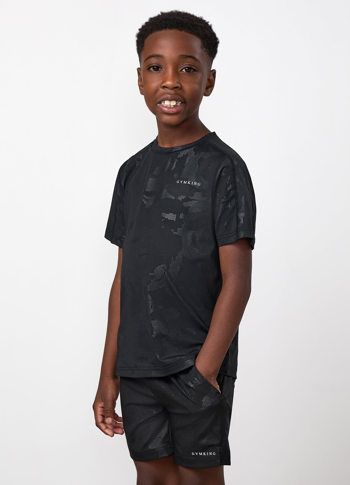 Gym King Older Kids Debossed Camo Tee - Black