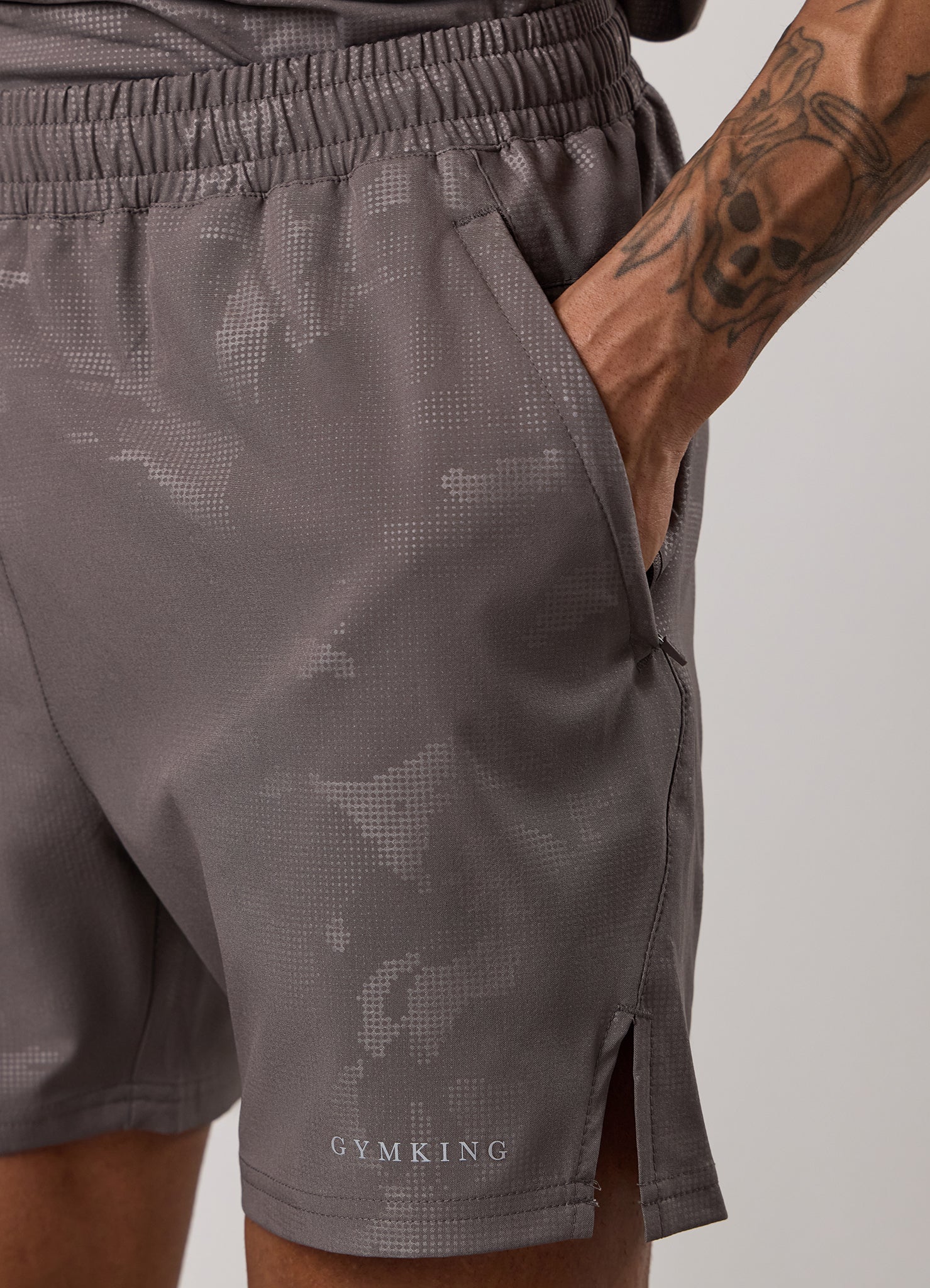 Gym King Debossed Camo Short - Rustic Taupe
