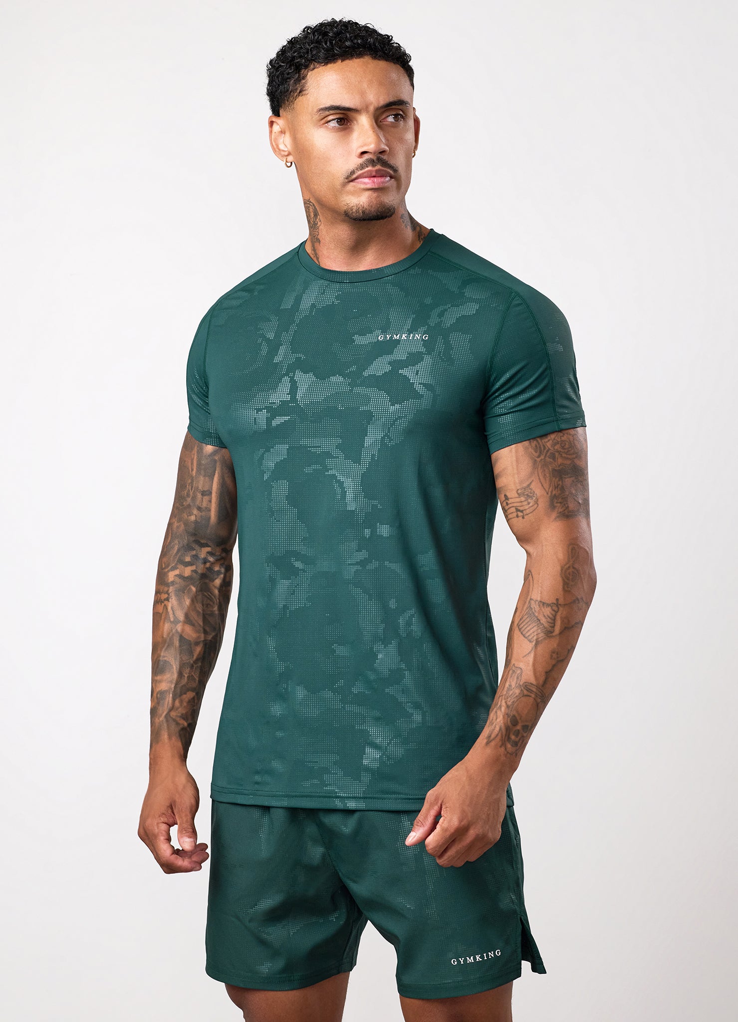 Gym King Debossed Camo T-Shirt - Deep Forest Green