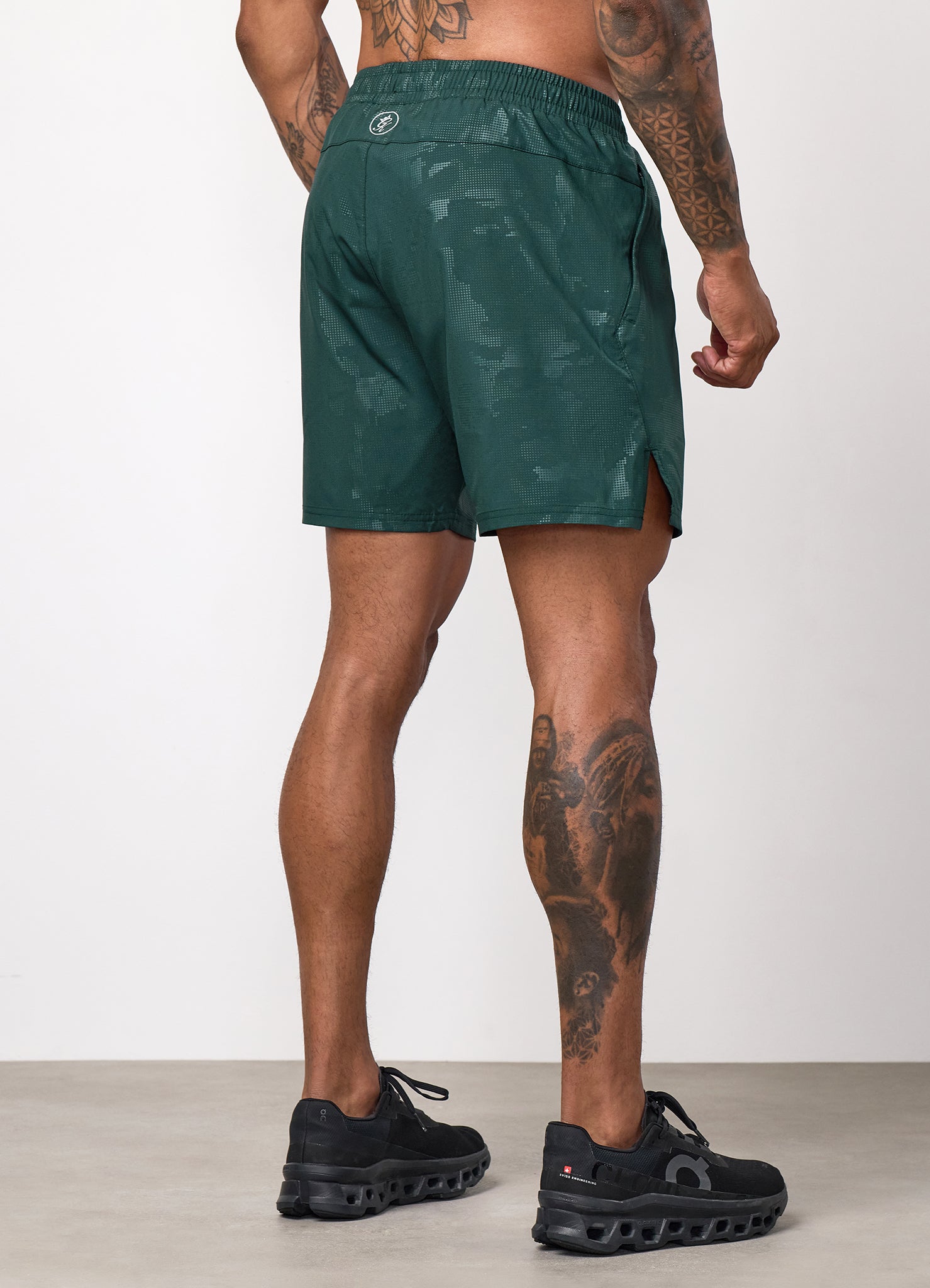 Gym King Debossed Camo Short 5" - Deep Forest Green