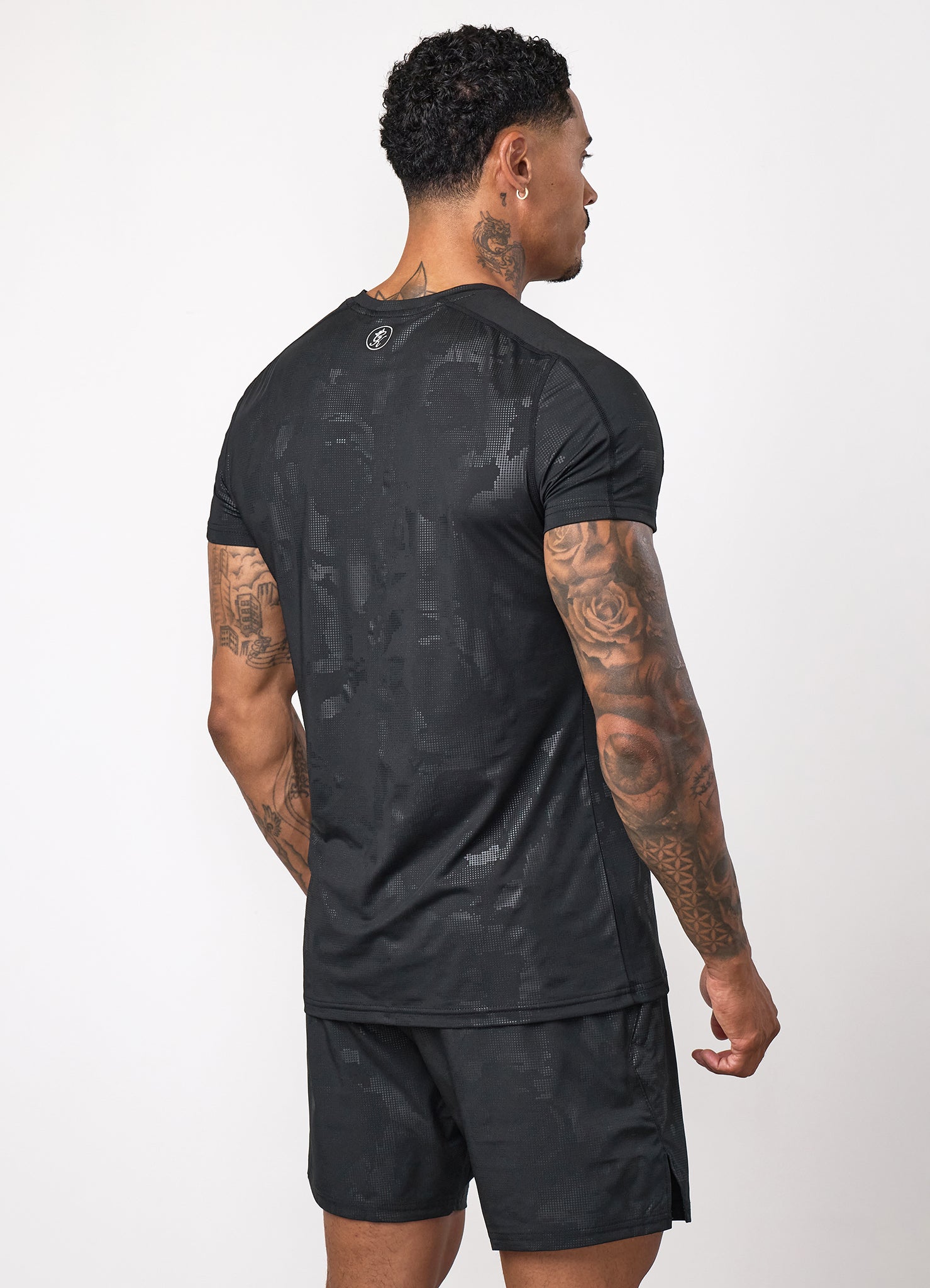 Gym King Debossed Camo Short Sleeve T-Shirt - Black