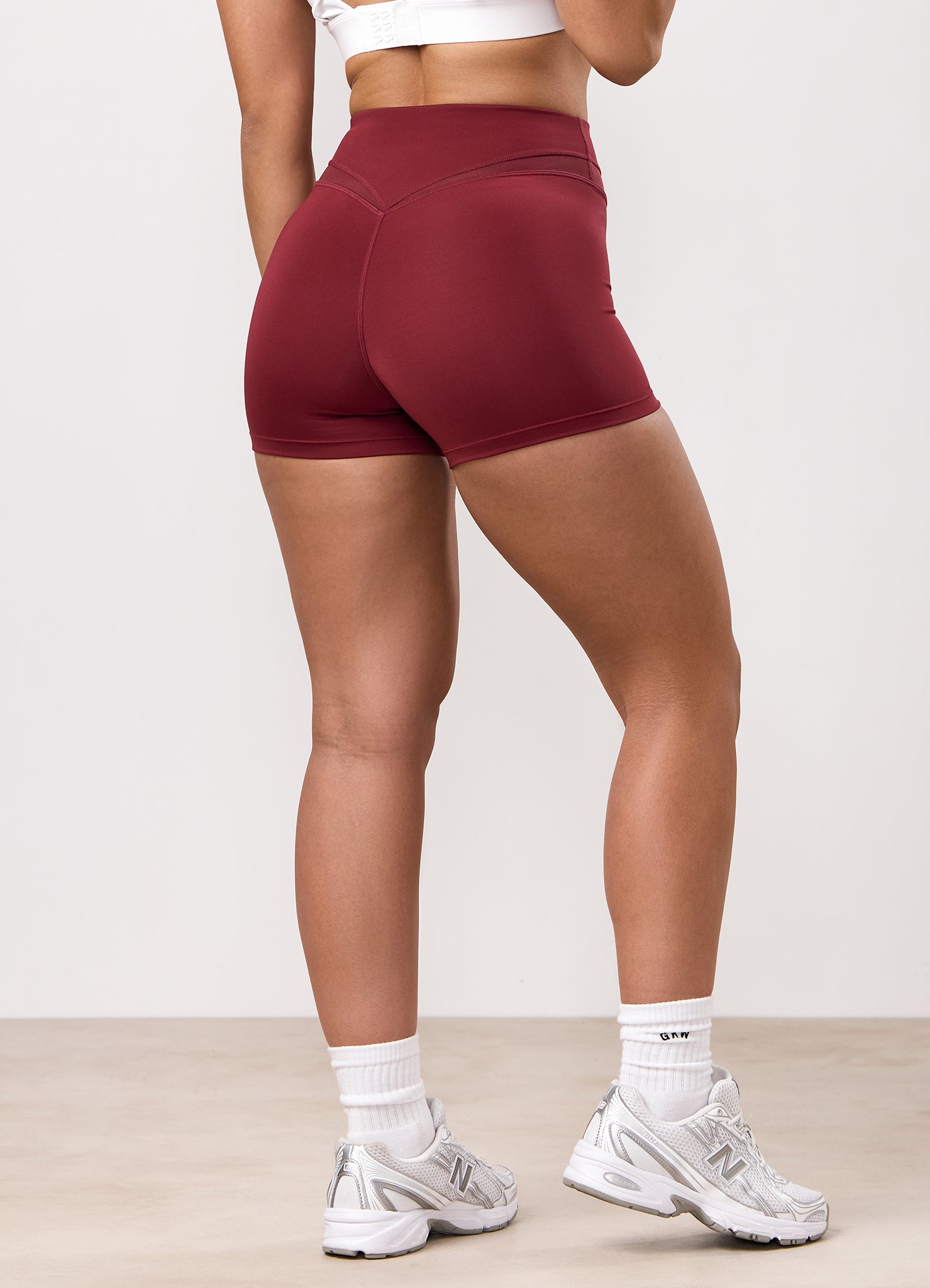 Gym King Dynamic Mesh Panel Short - Ruby Red