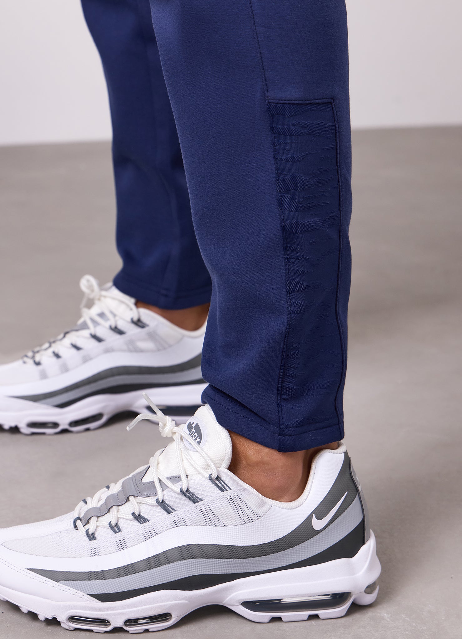 Gym King Dynamic Training Pant - Oxford Blue