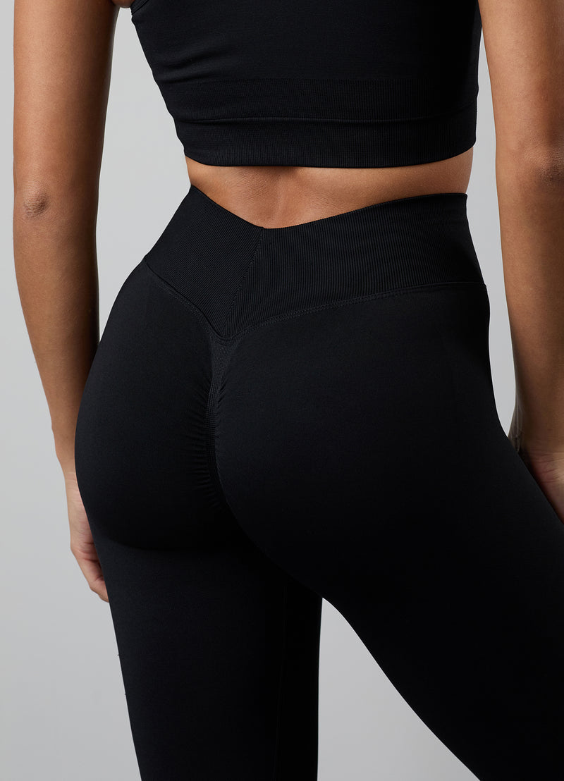 Gym King Elevate Seamless Legging - Black