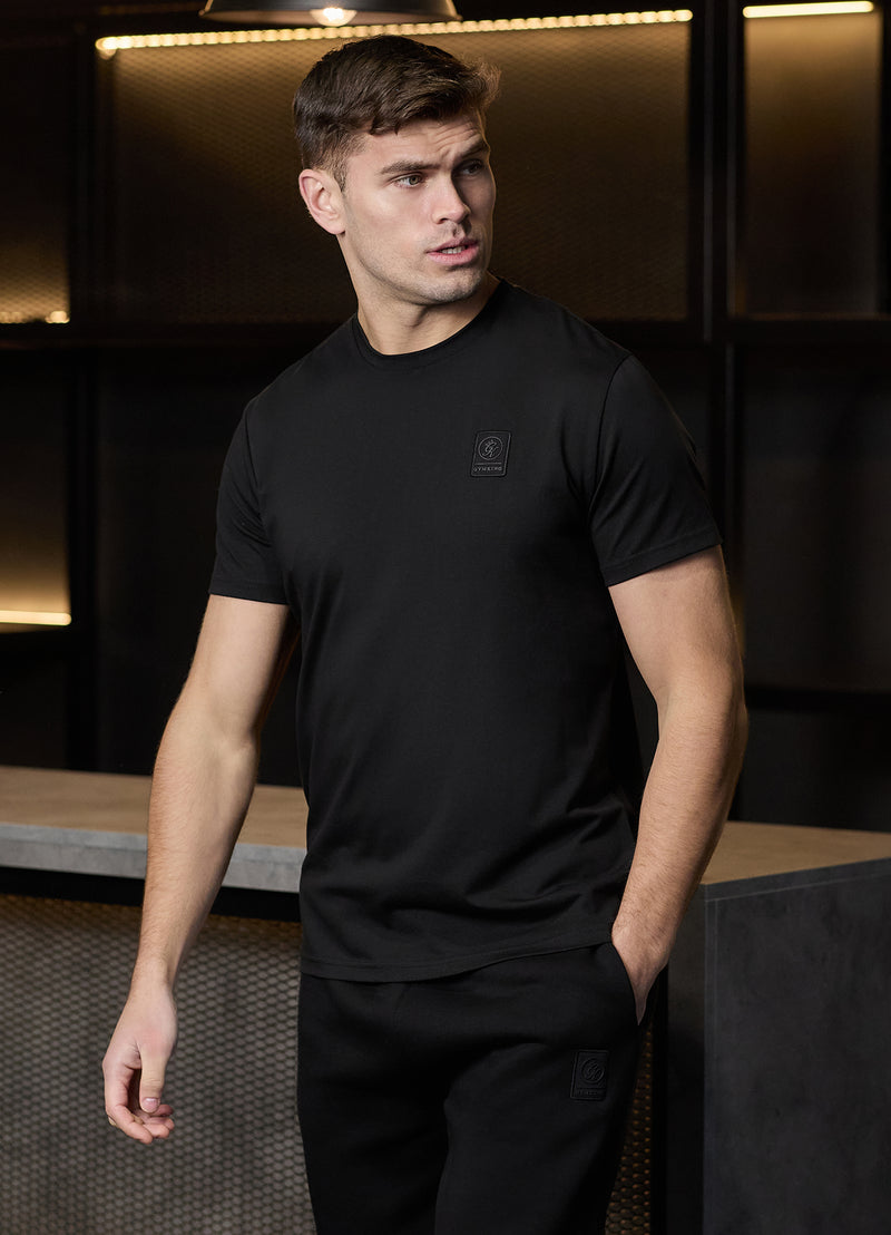 Gym King Emblem Tee - Black