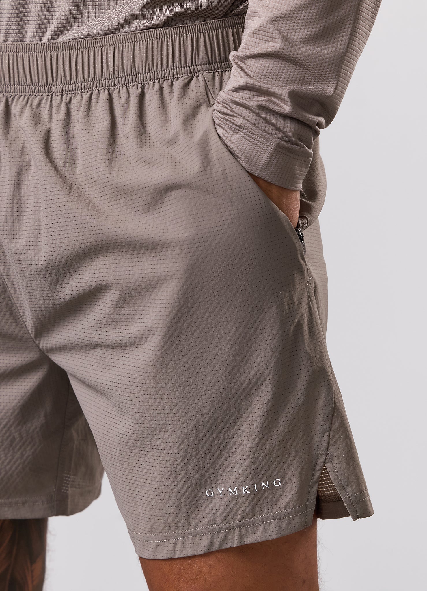 Gym King Energise 5" Short - Truffle