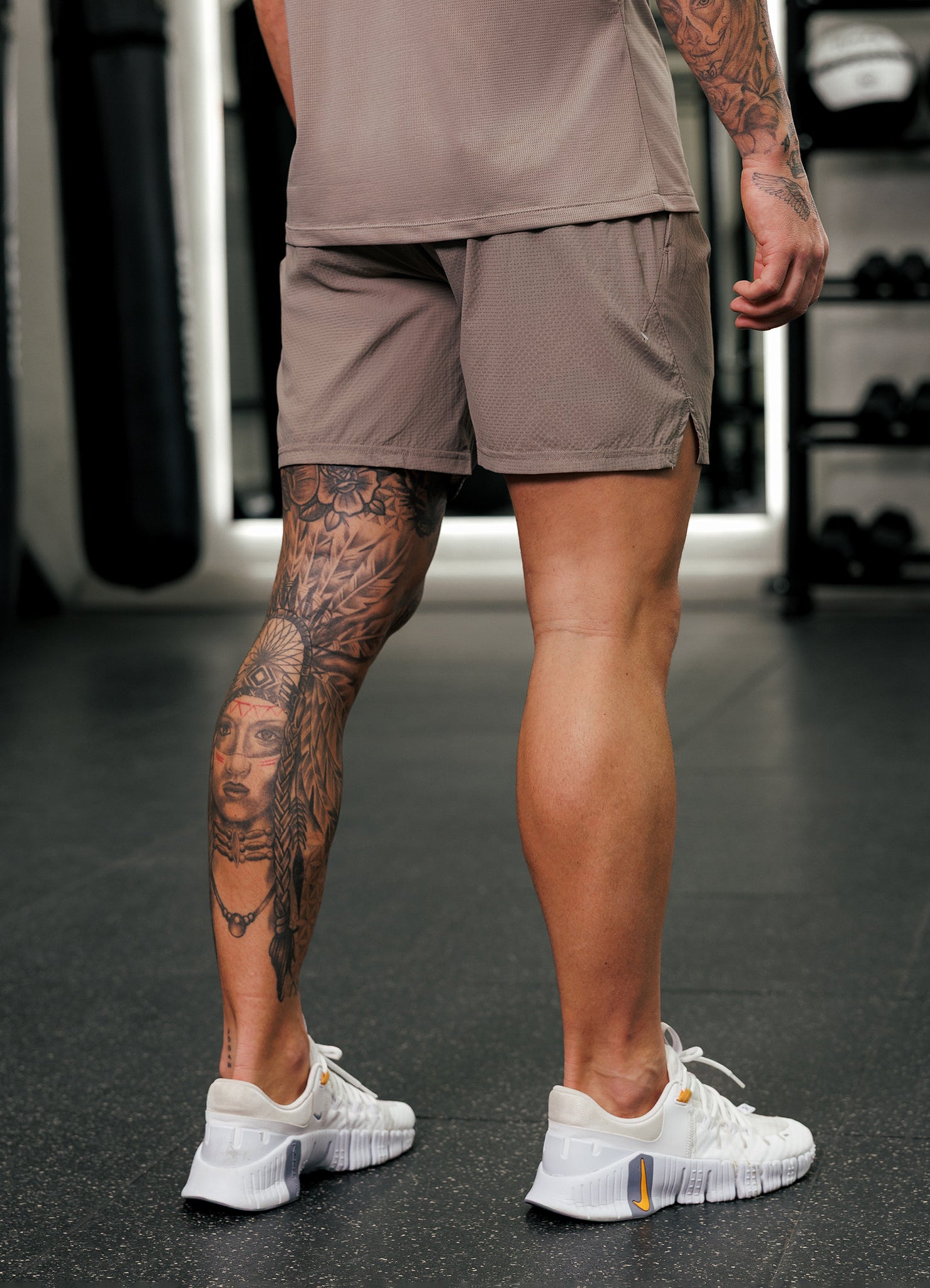 Gym King Energise 5" Short - Truffle