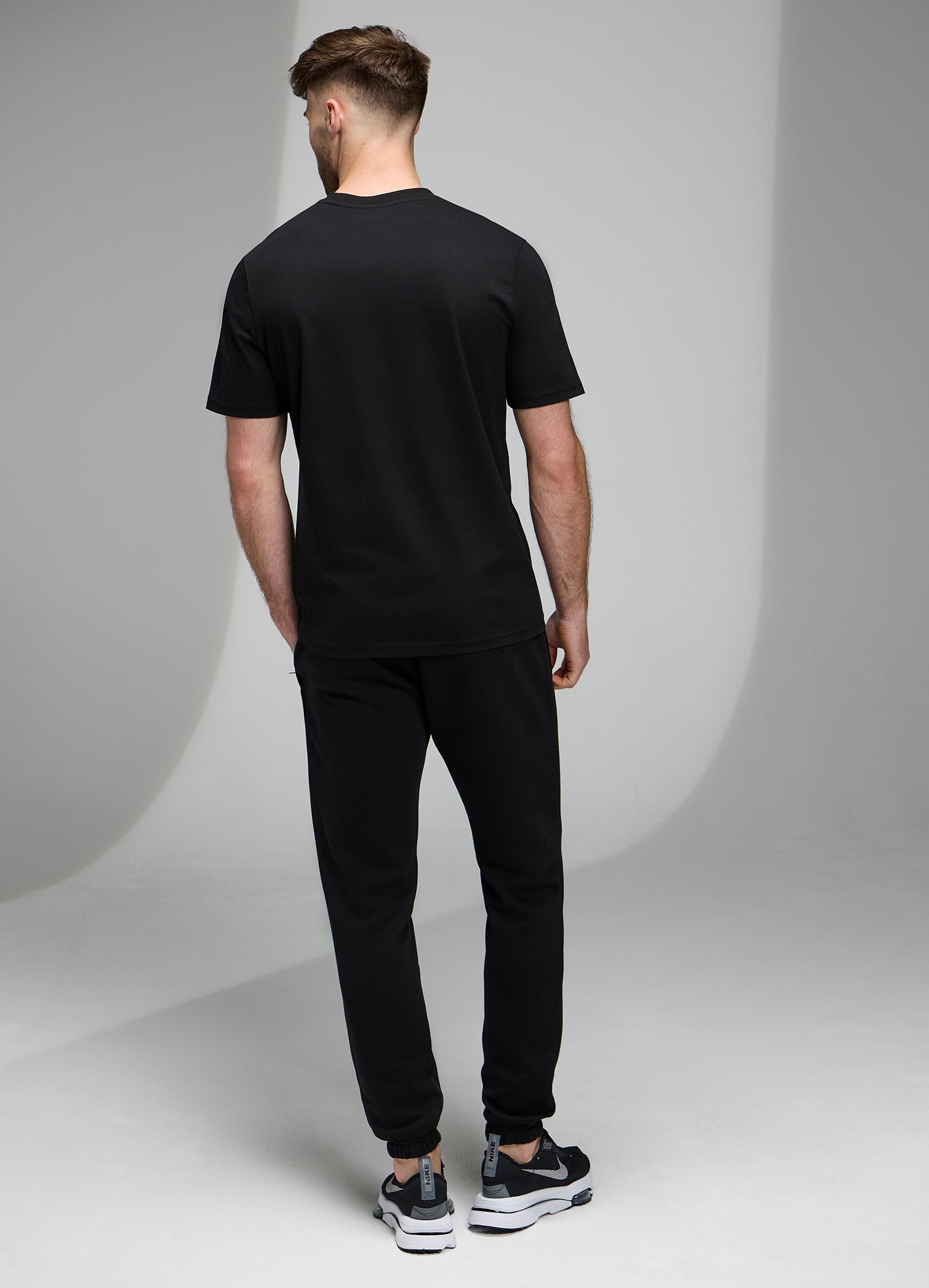 Gym King Established V2 Jogger - Black