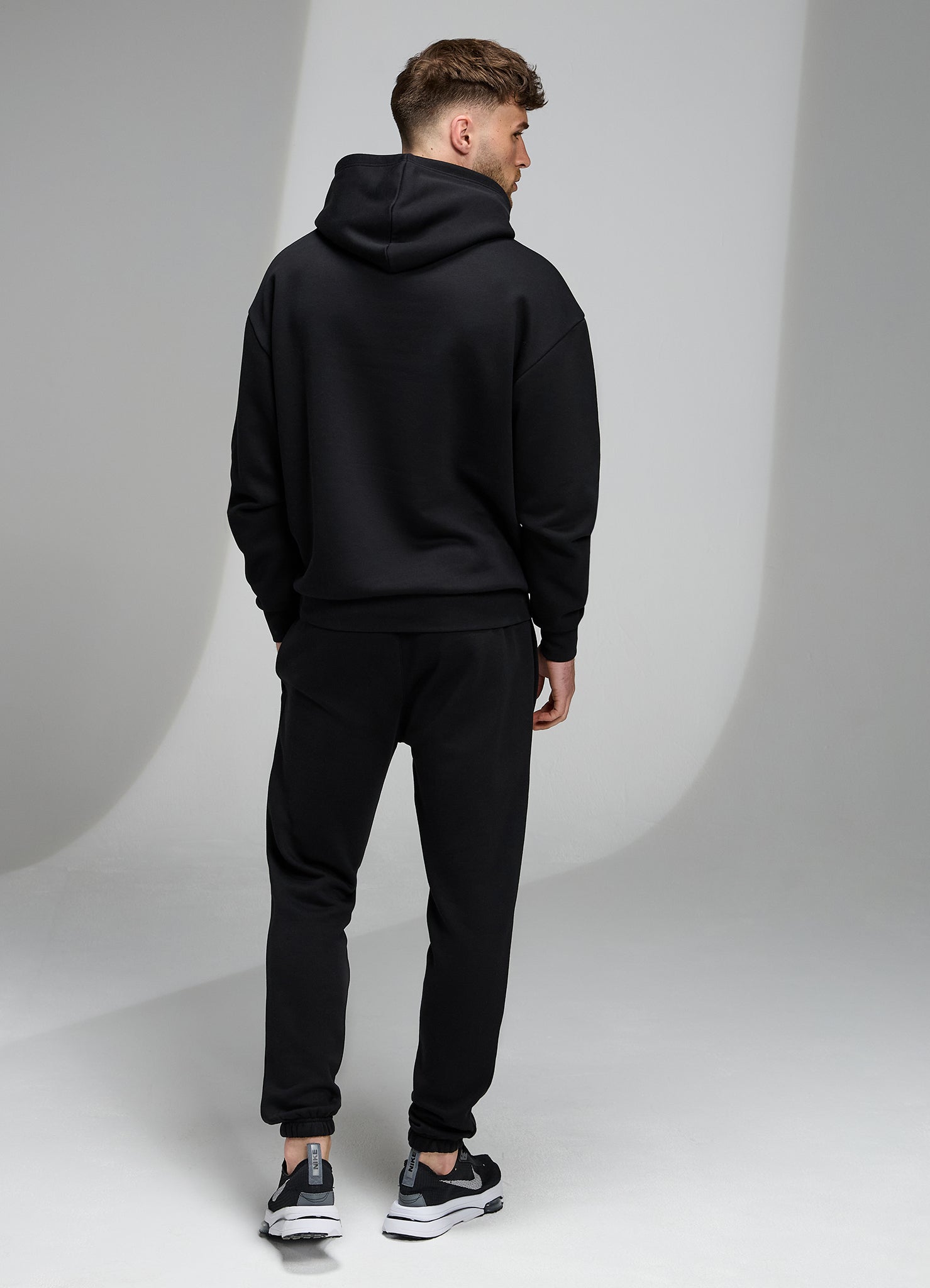 Gym King Established V2 Hood - Black