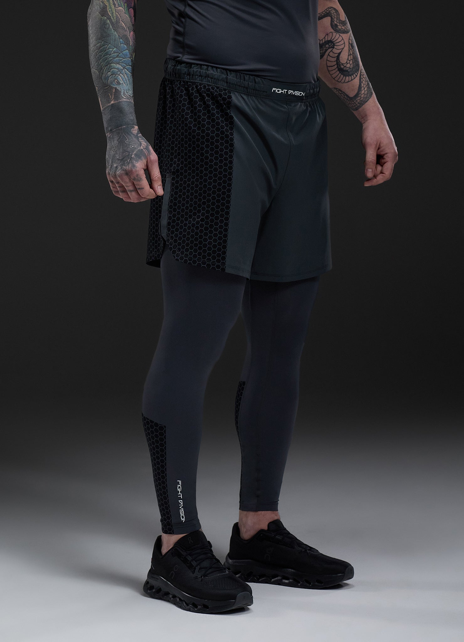 Gym King Fight Division Combat 7" Short - Graphite