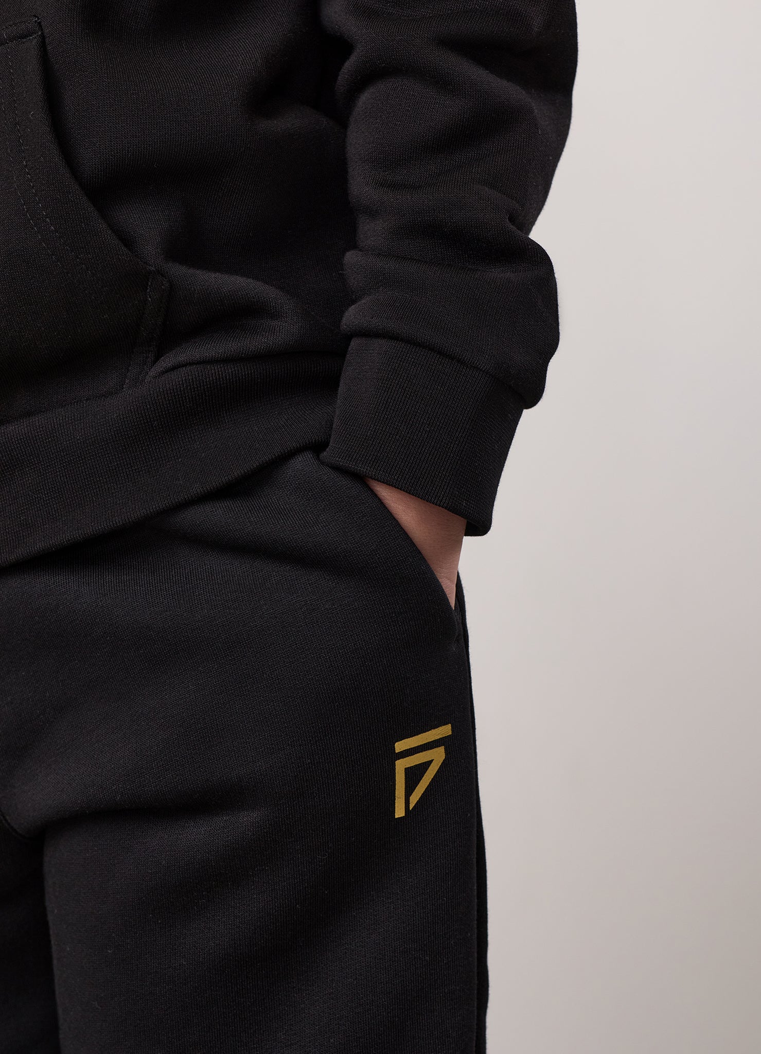 Gym King Kids Fight Division Jogger - Black/Gold