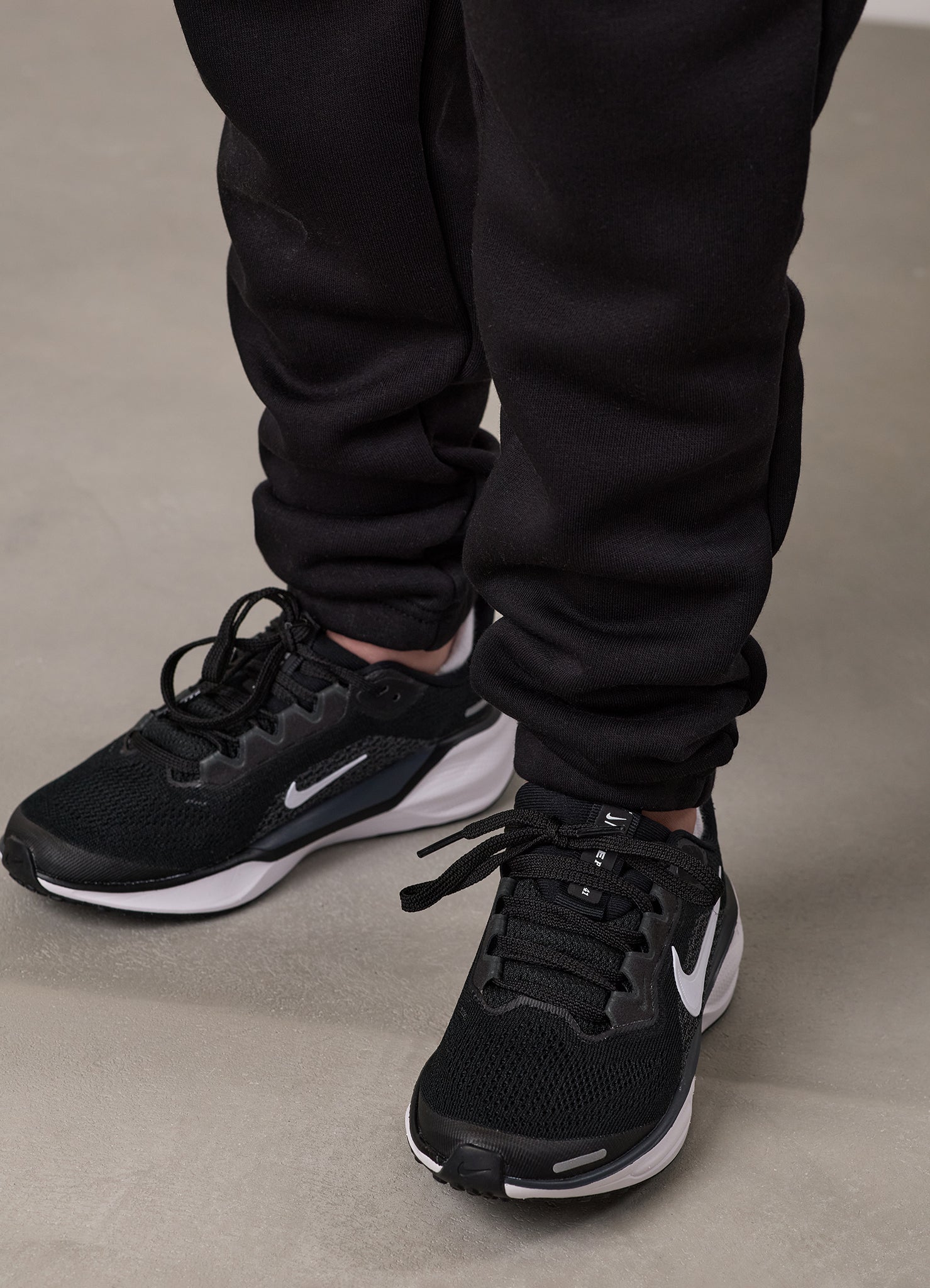 Gym King Kids Fight Division Jogger - Black/Gold