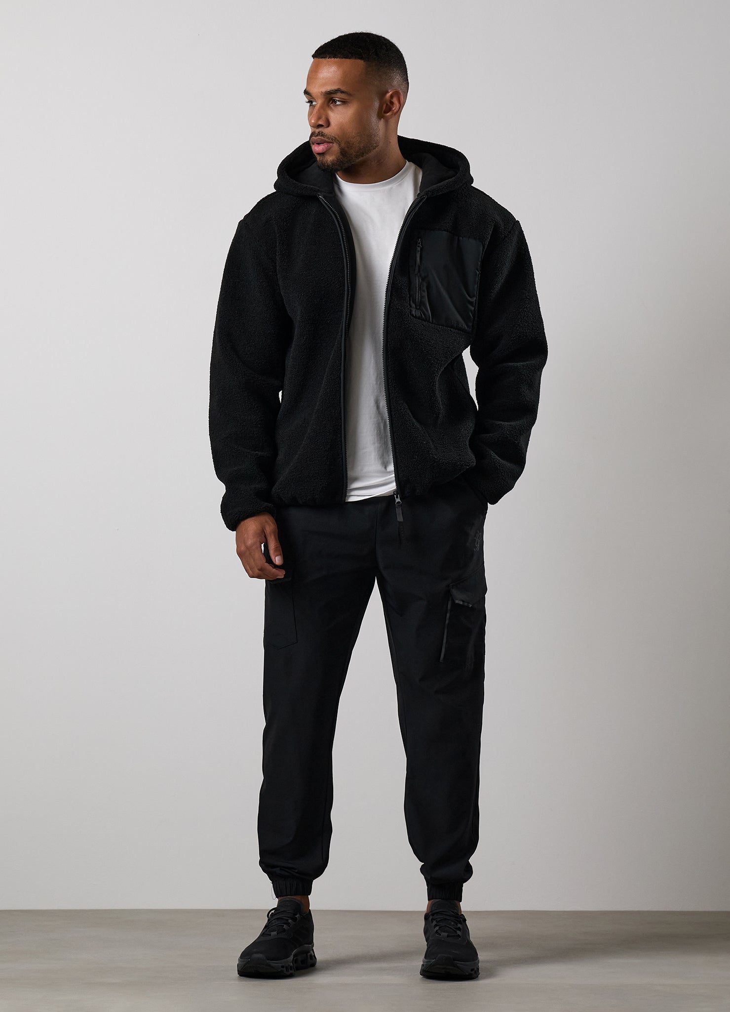 Gym King Linear Full Zip Borg Jacket - Black