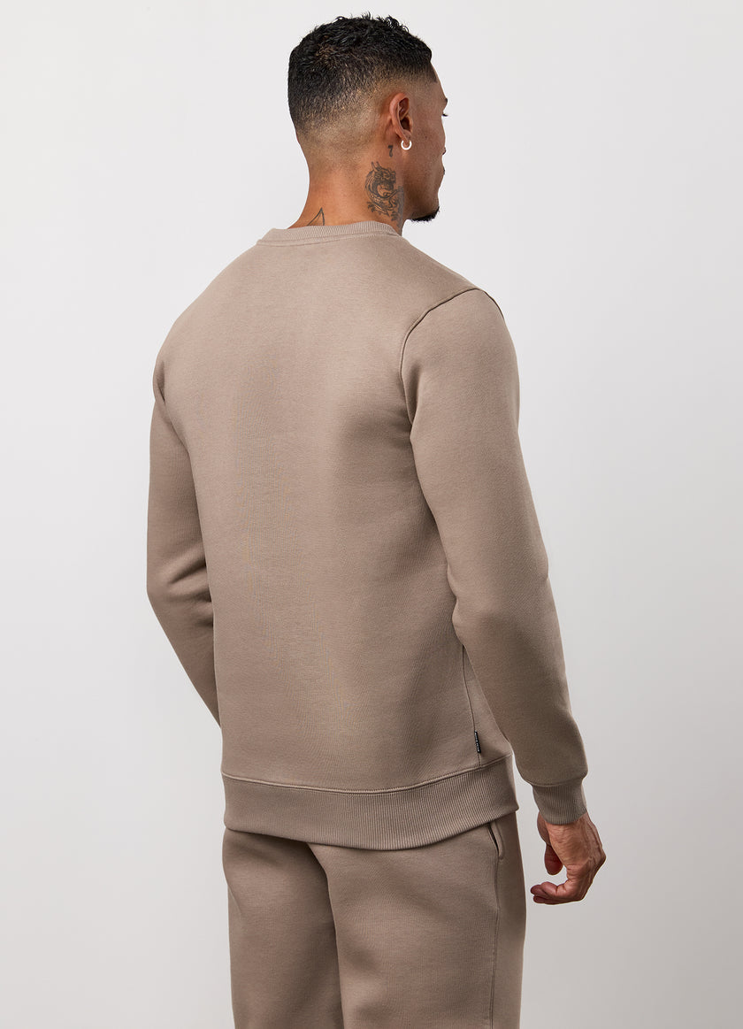 Gym King Fundamental Fleece Crew - Truffle