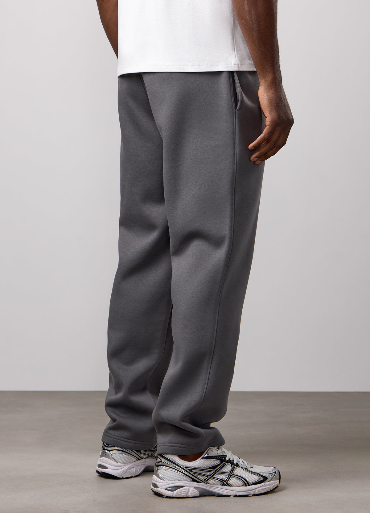 Gym King Fundamental Fleece Linear Straight Leg Jogger-Gunmetal Grey