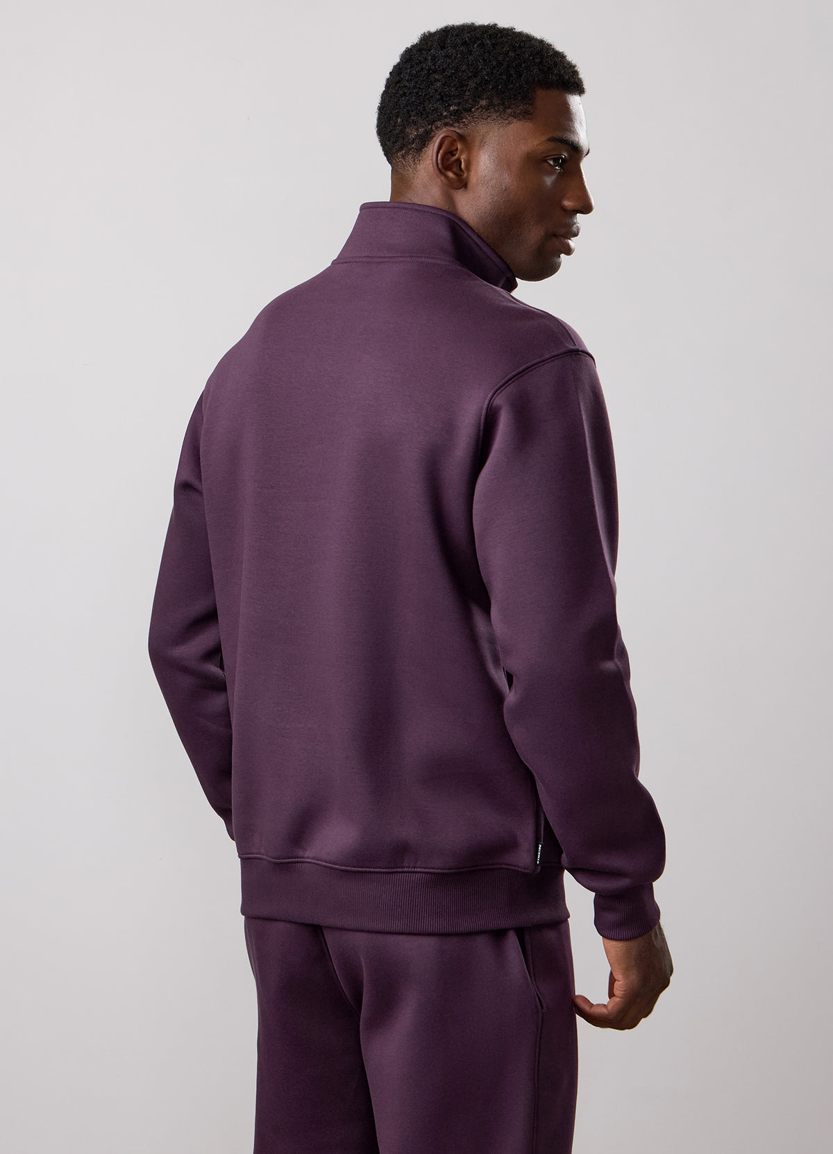 Gym King Fundamental Fleece Linear met 1/4 rits en trechterhals – Dark Plum