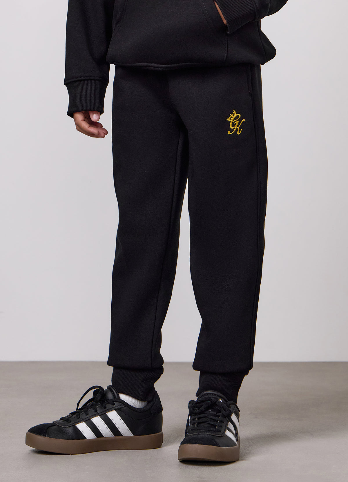 Gym King Older Kids Fundamental Jogger - Black/Gold