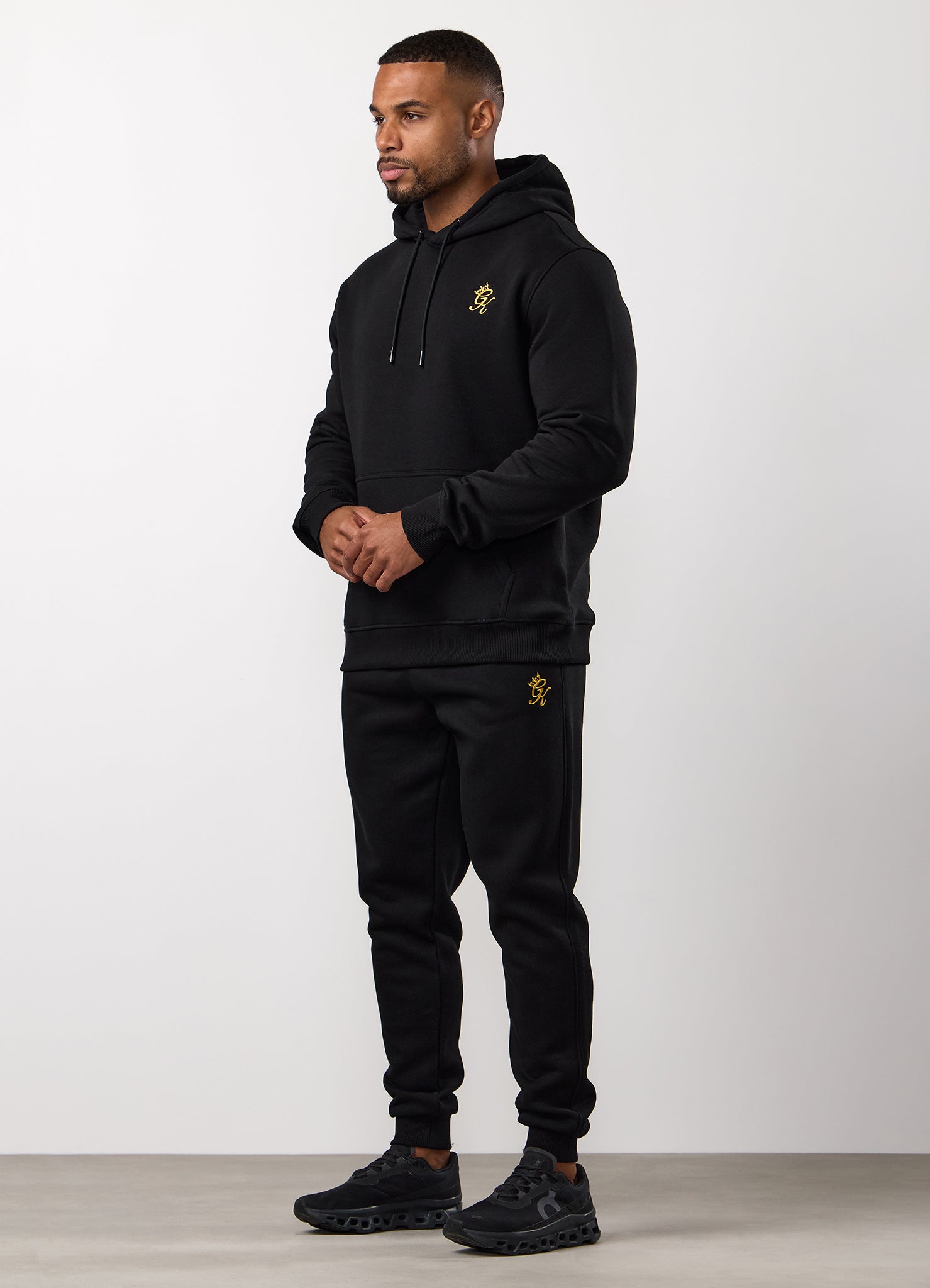 Gym King Fundamental Fleece Hood - Black/Gold
