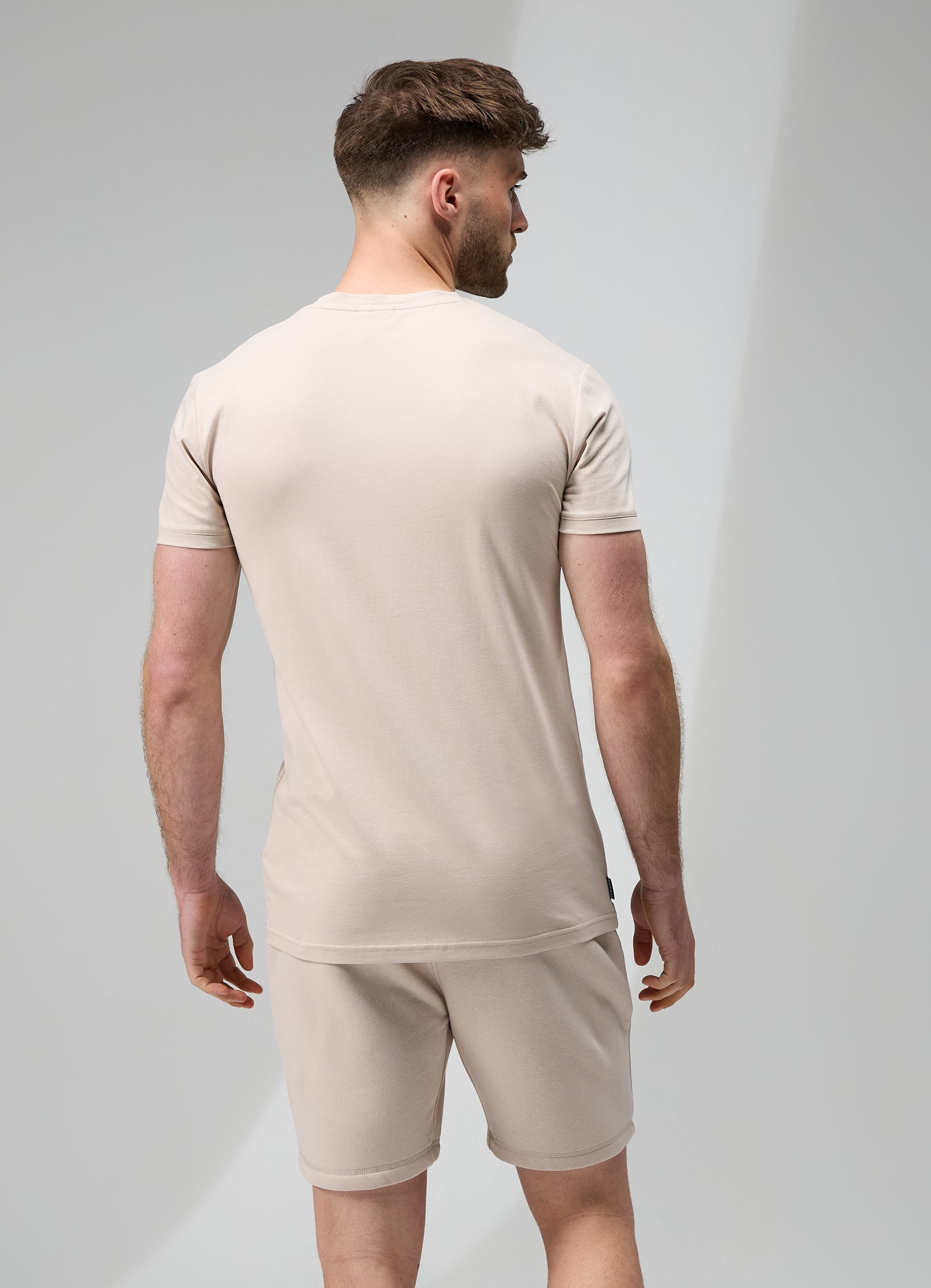 Gym King Fundamental Jersey Tee - Light Stone