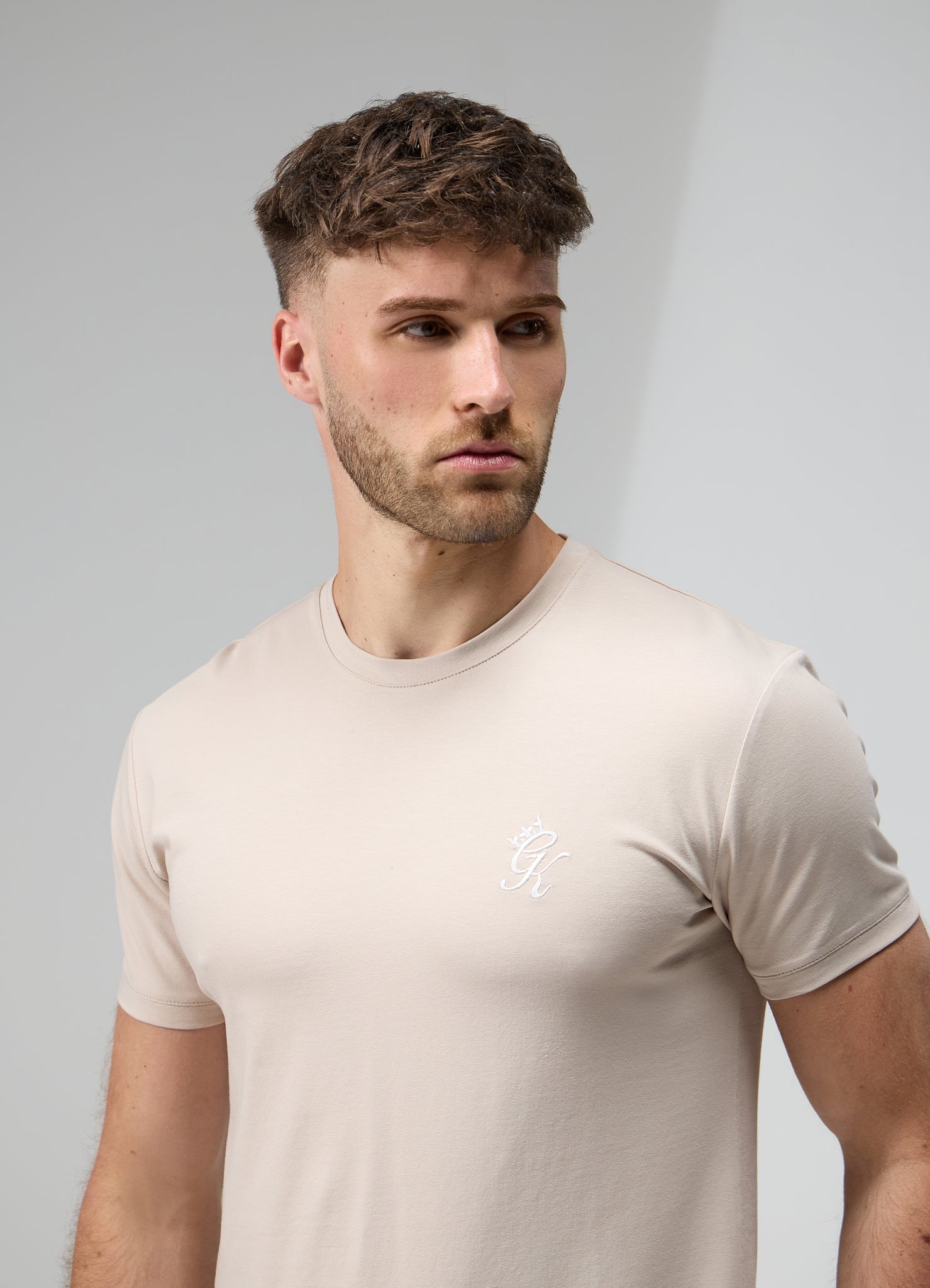 Gym King Fundamental Jersey Tee - Light Stone