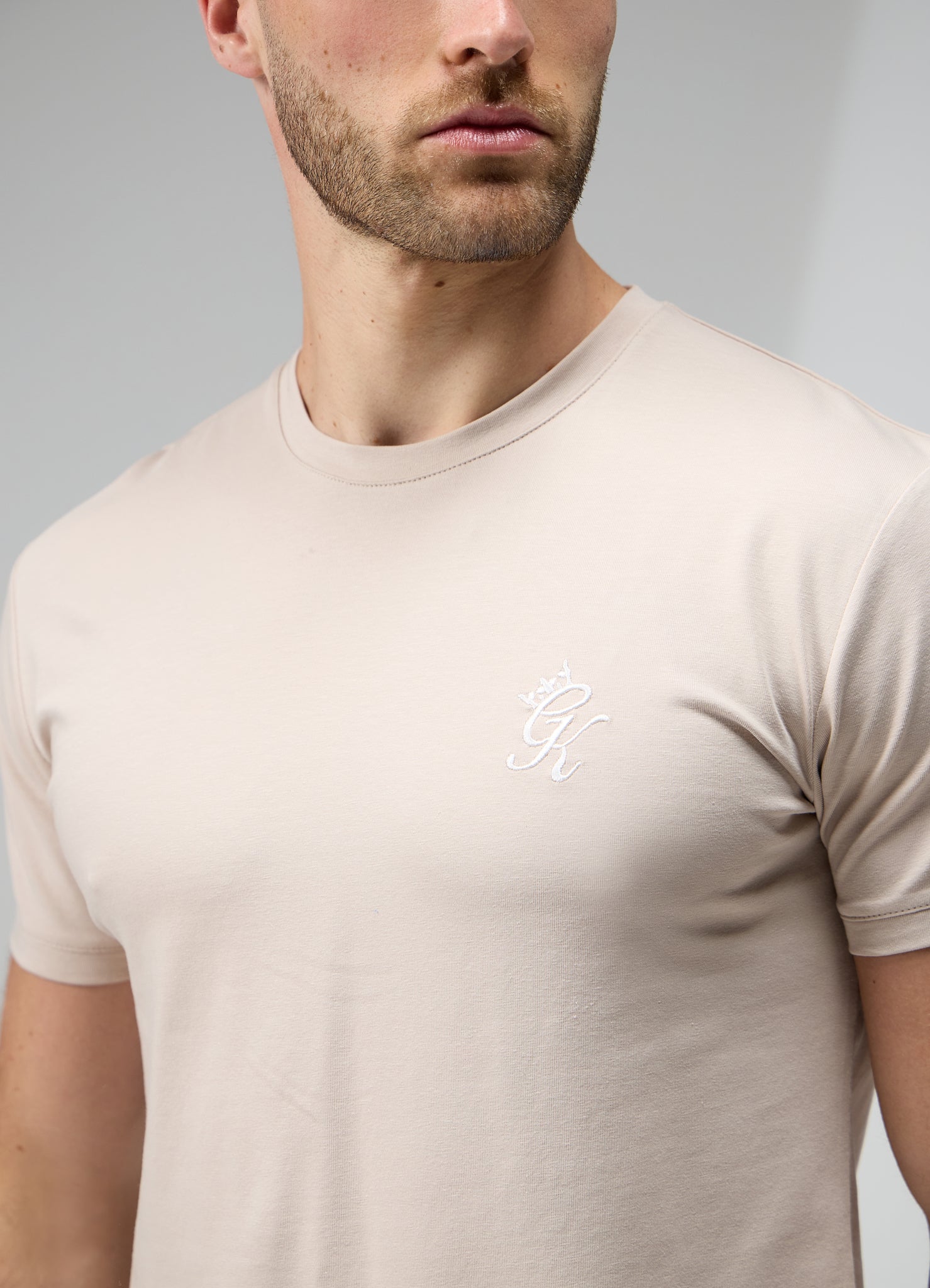 Gym King Fundamental Jersey Tee - Light Stone