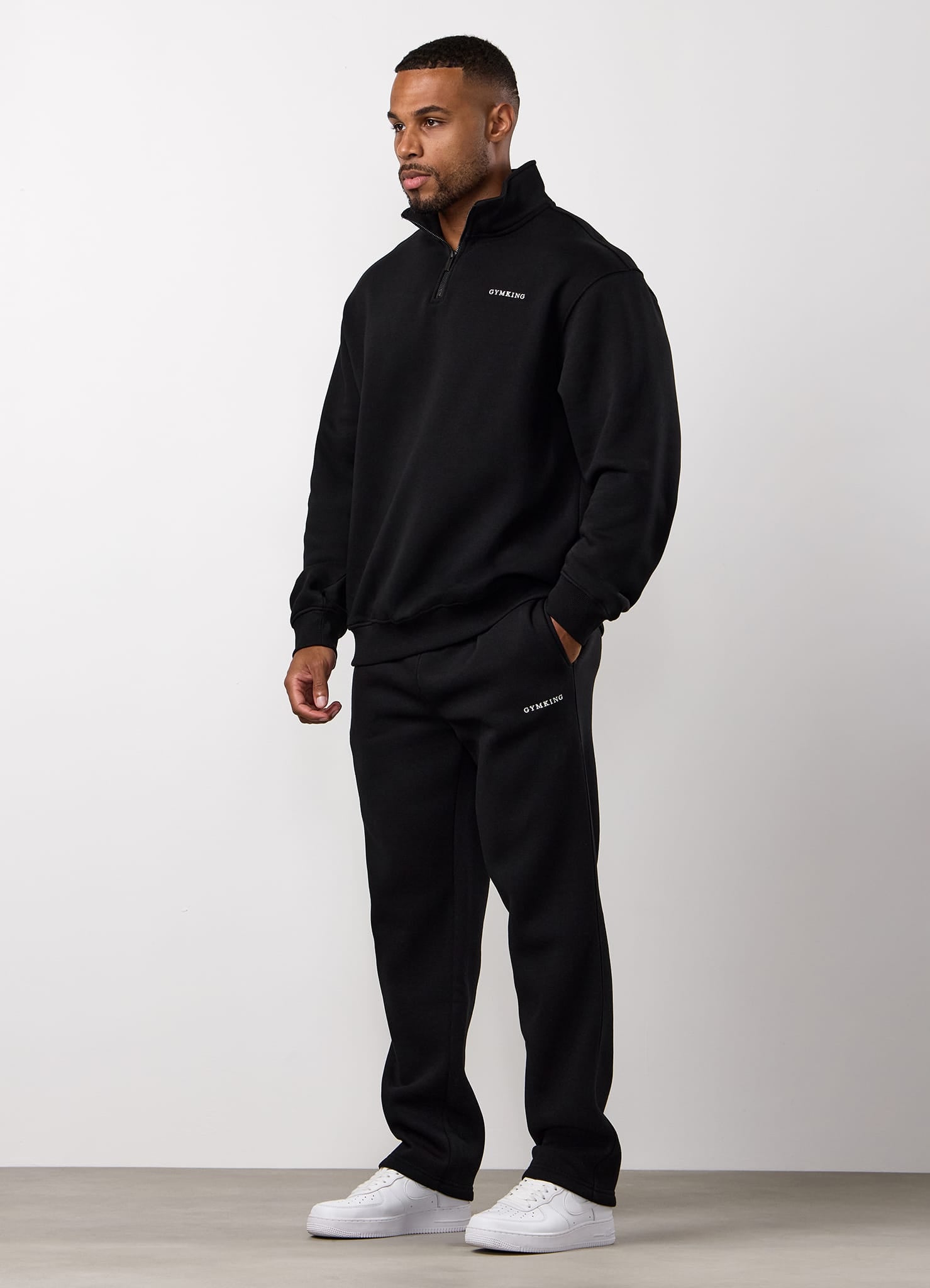 Gym King Fundamental Linear 1/4 Zip Tracksuit - Black