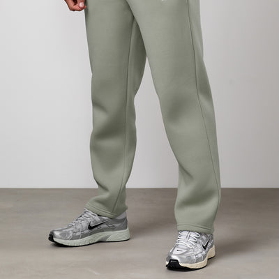 Gym King Fundamental Linear Straight Leg Jogger - Soft Khaki
