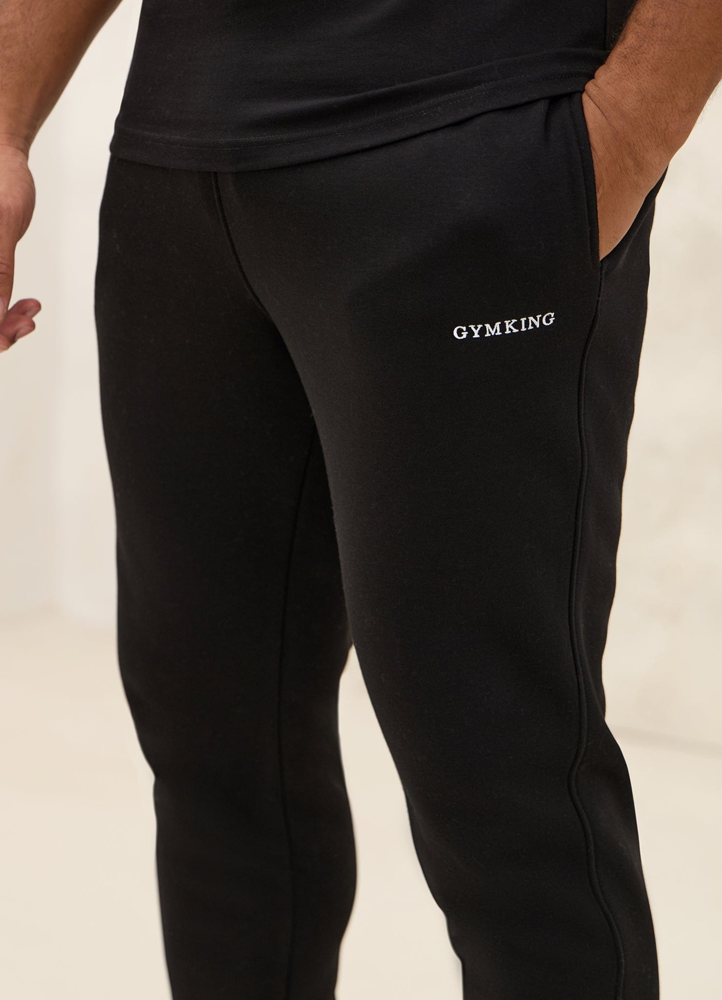 Gym King Fundamental Linear Jogger - Black