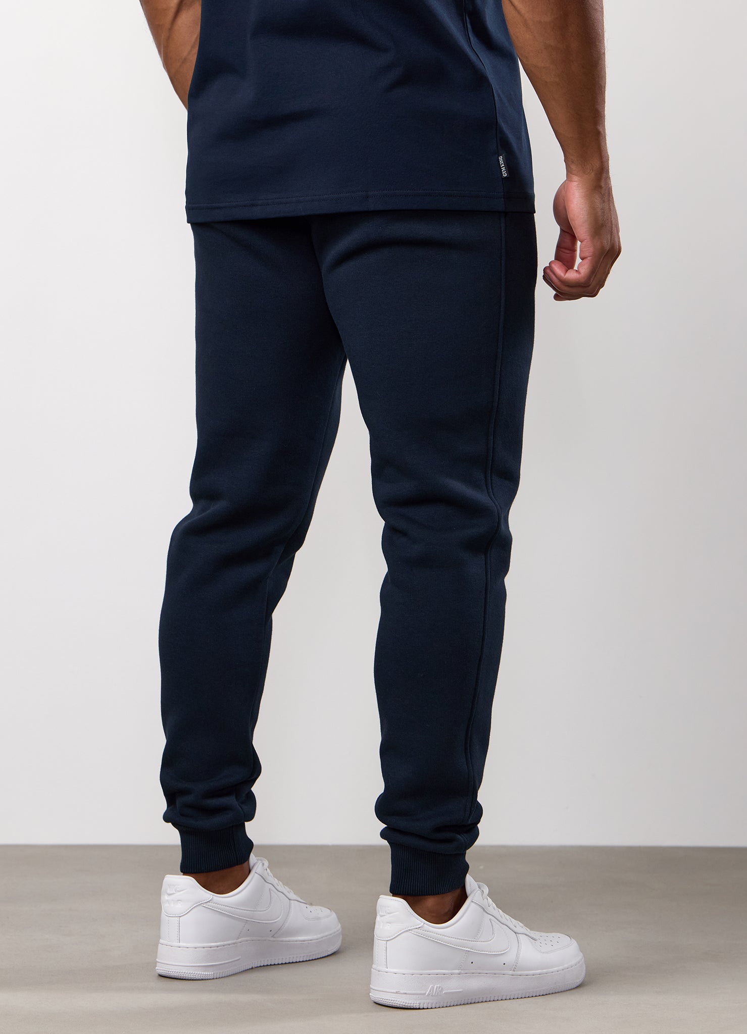 Men's navy blue fleece jogger
